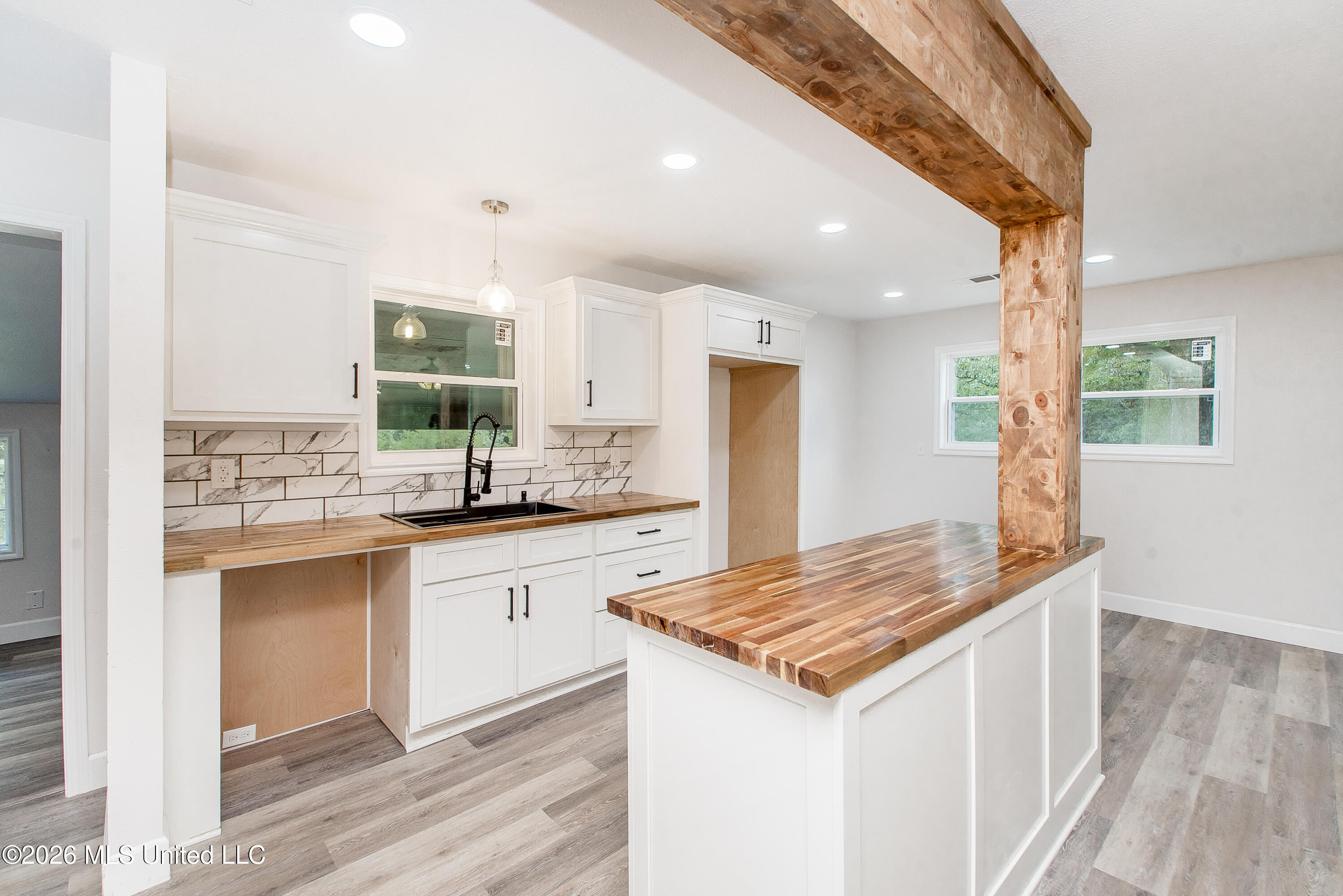 32212 Tom Warner Road Property Photo 11