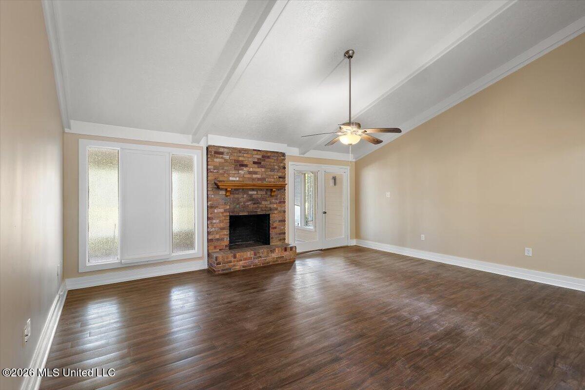 4800 Brookwood Place Property Photo 3