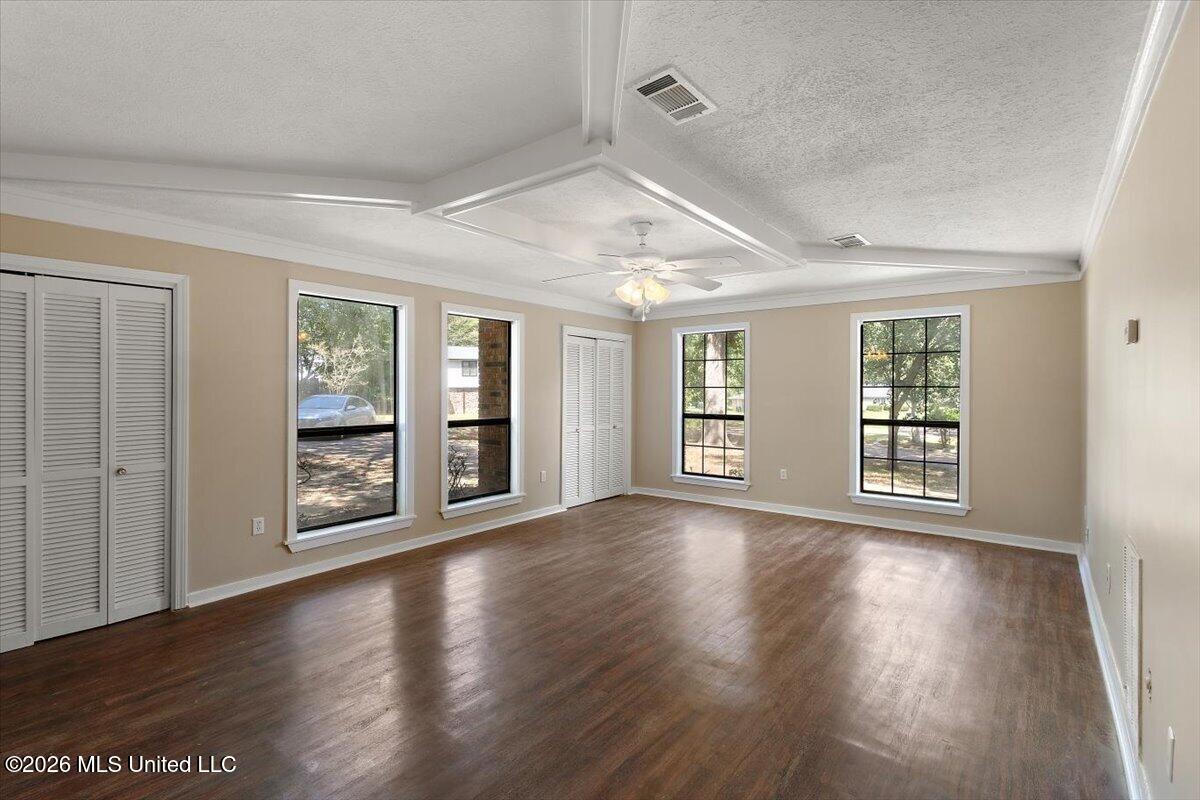 4800 Brookwood Place Property Photo 13