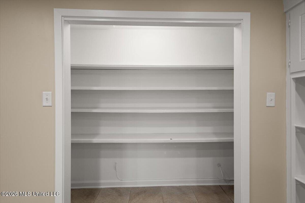 4800 Brookwood Place Property Photo 20