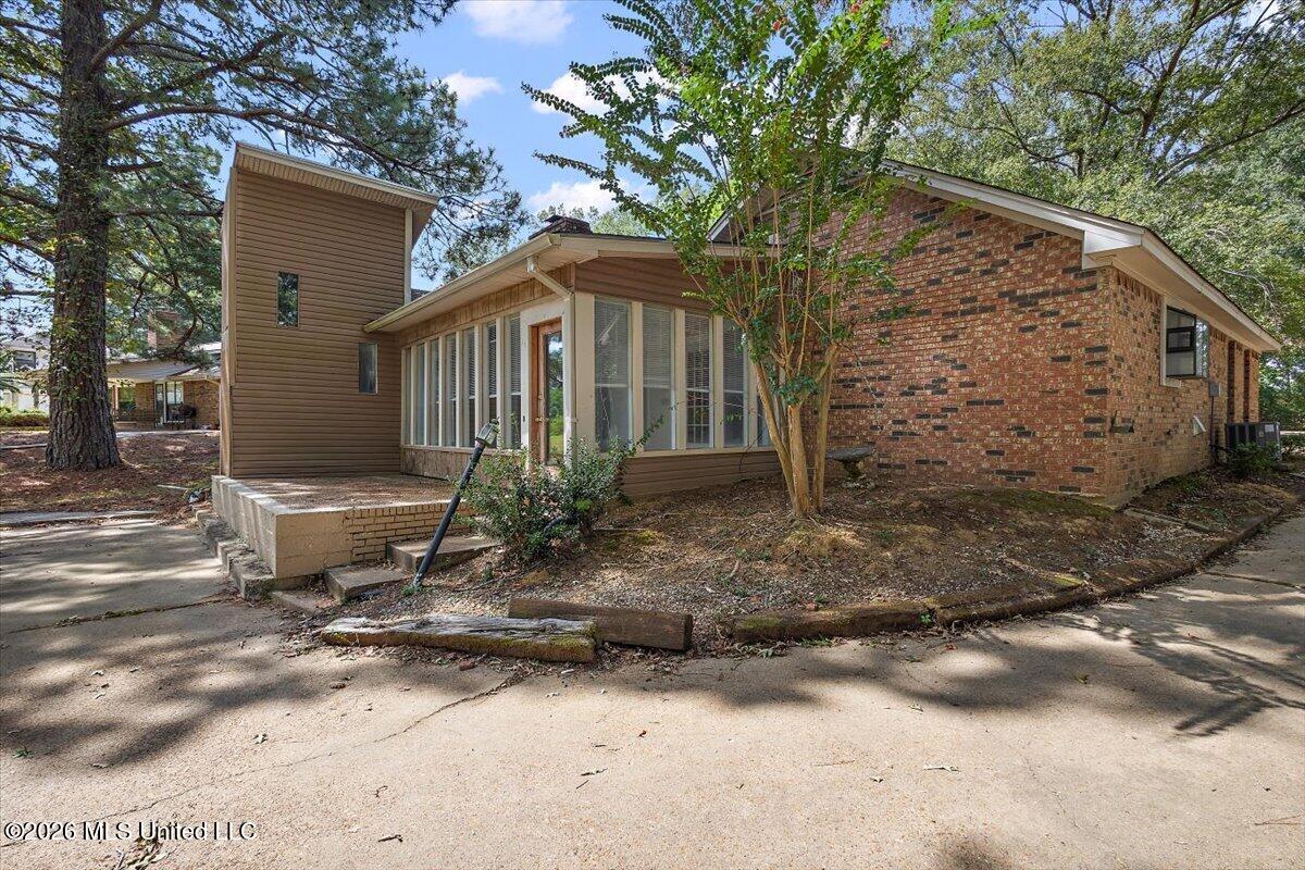 4800 Brookwood Place Property Photo 28