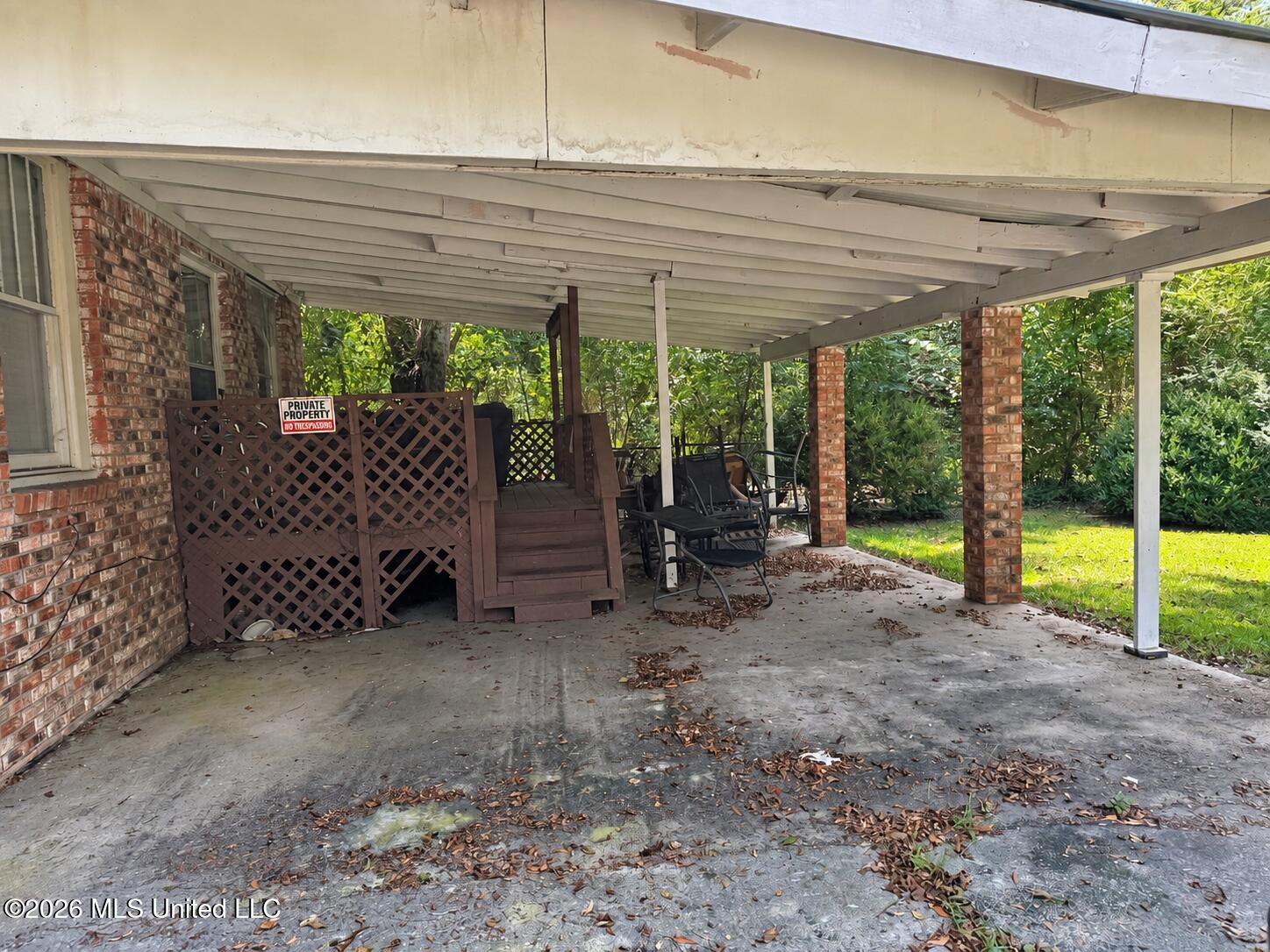 1834 N 3rd Avenue Property Photo 2