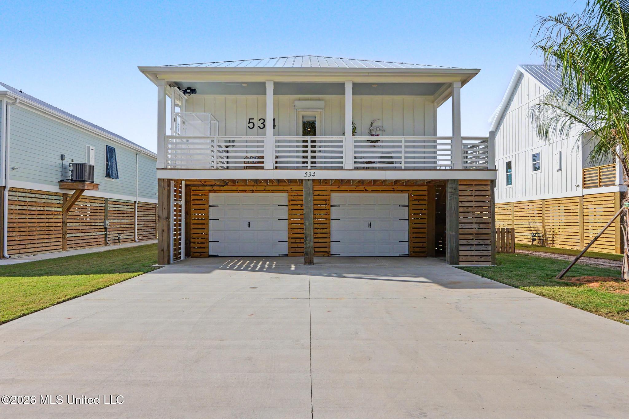 534 Beach Drive Property Photo 7