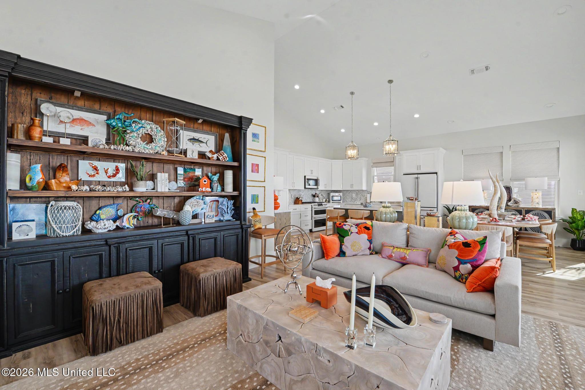 534 Beach Drive Property Photo 15