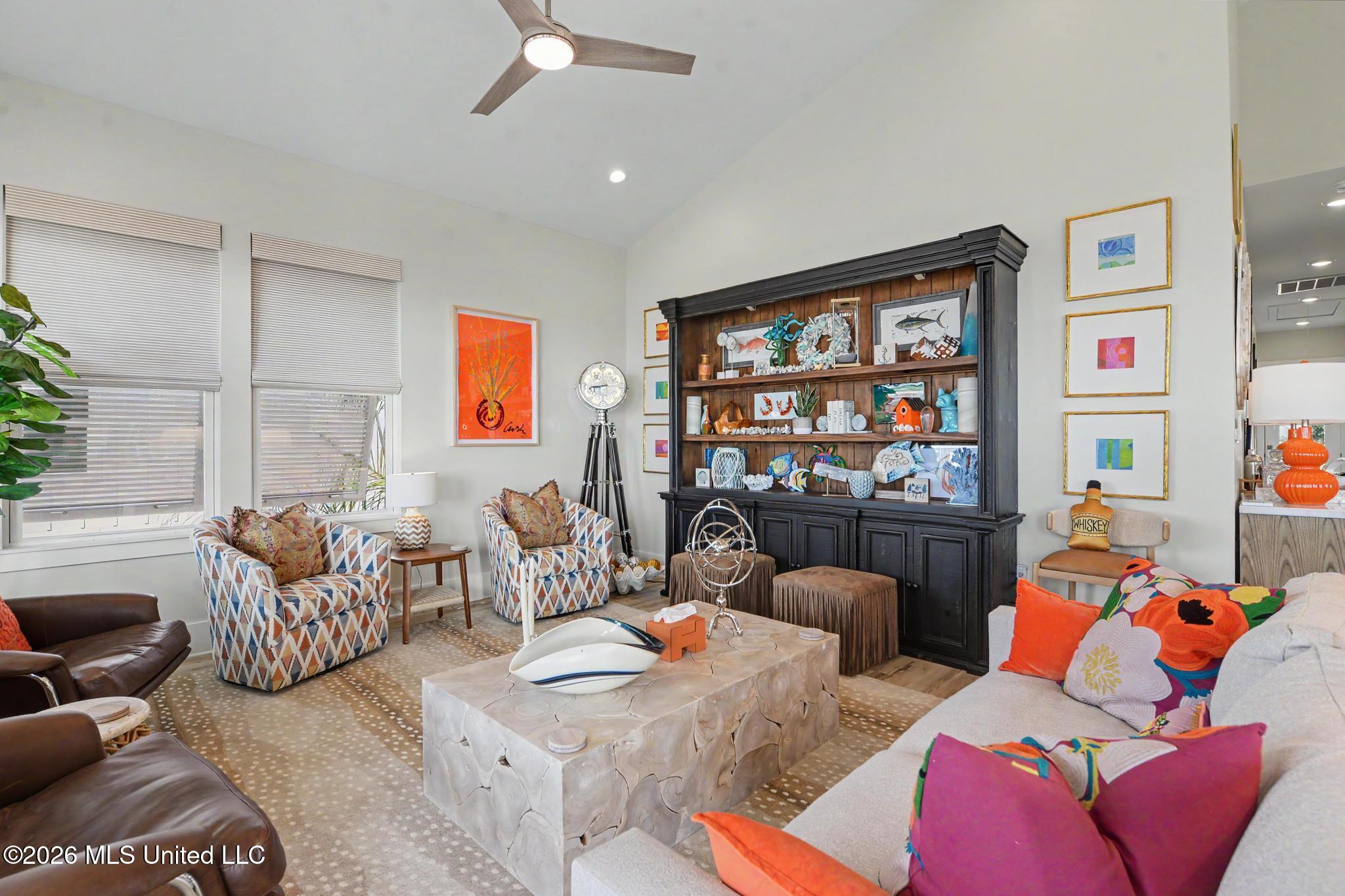 534 Beach Drive Property Photo 16