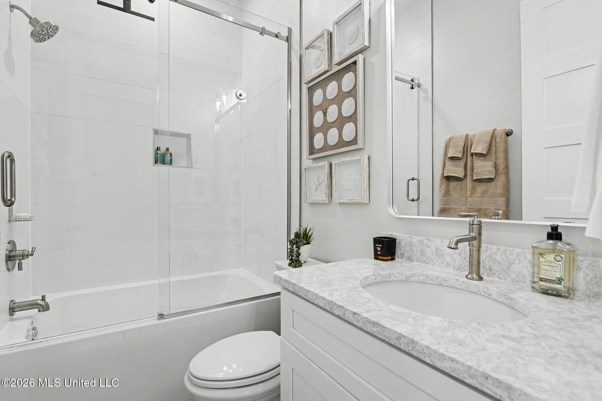 534 Beach Drive Property Photo 32