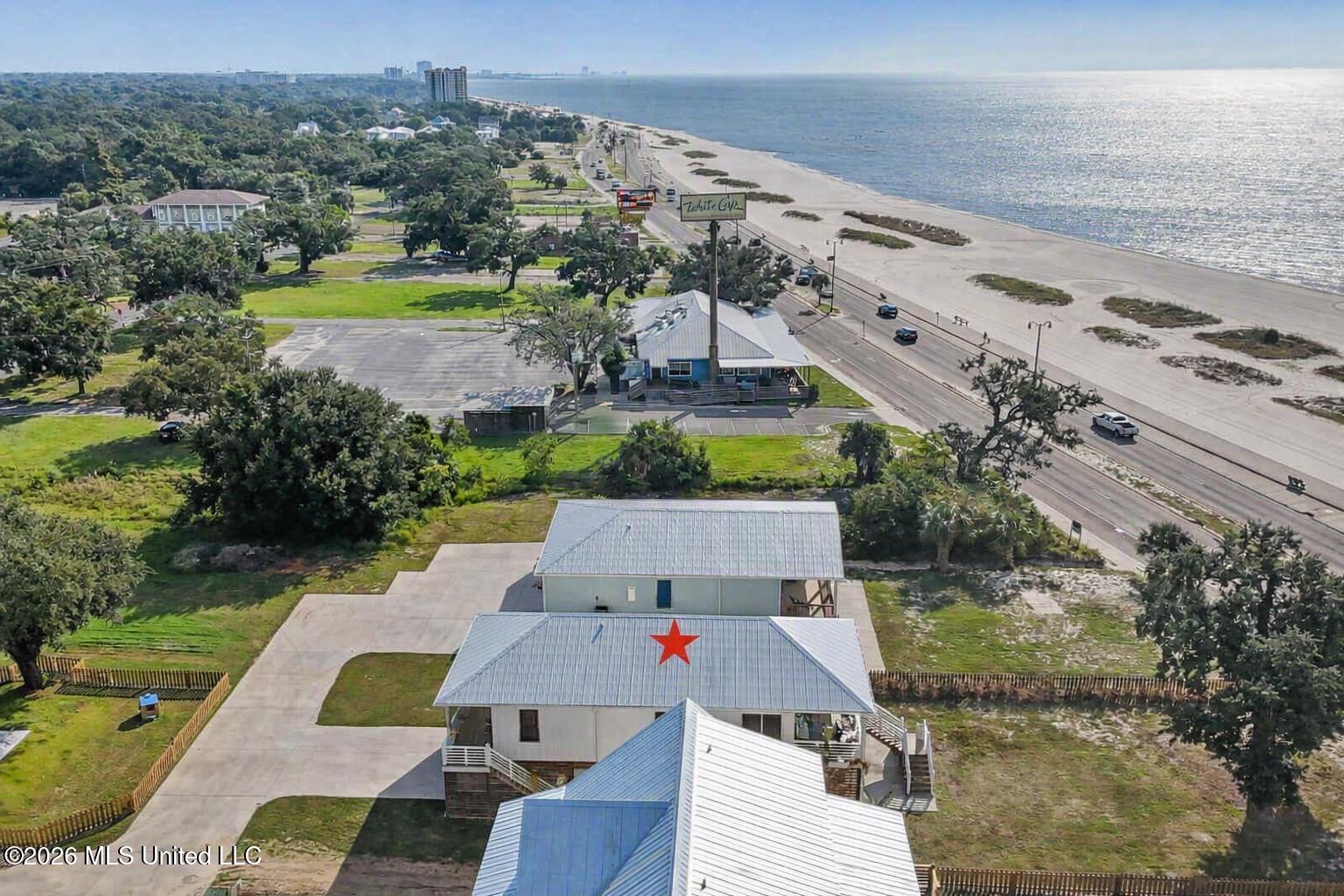 534 Beach Drive Property Photo 38