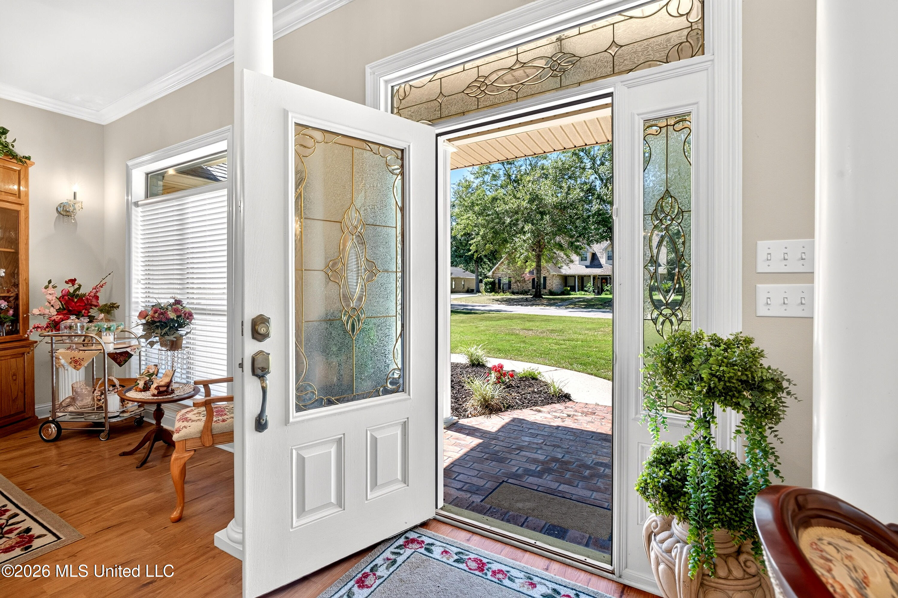6008 Woods Road Property Photo 4