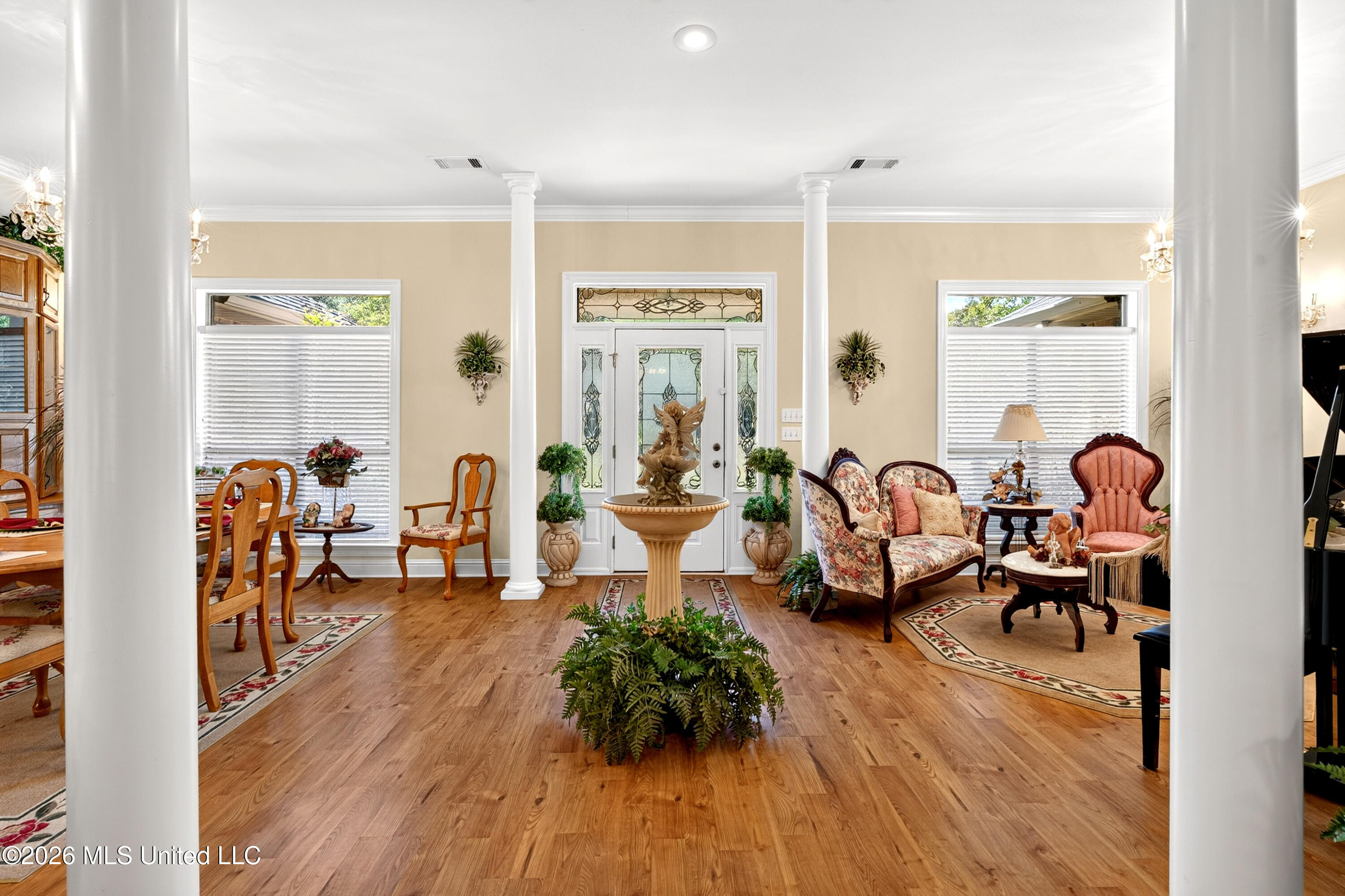 6008 Woods Road Property Photo 5