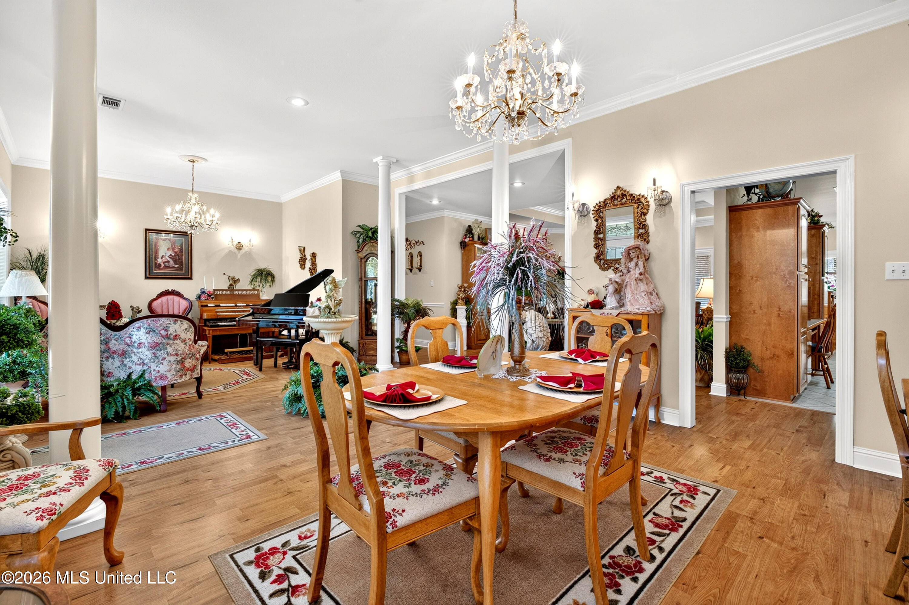 6008 Woods Road Property Photo 10