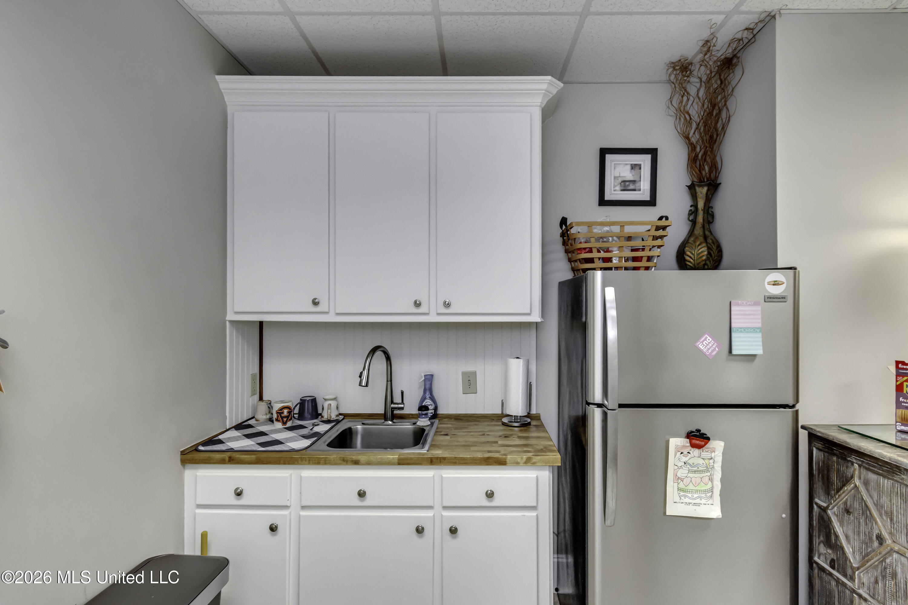 213 Katherine Property Photo 55
