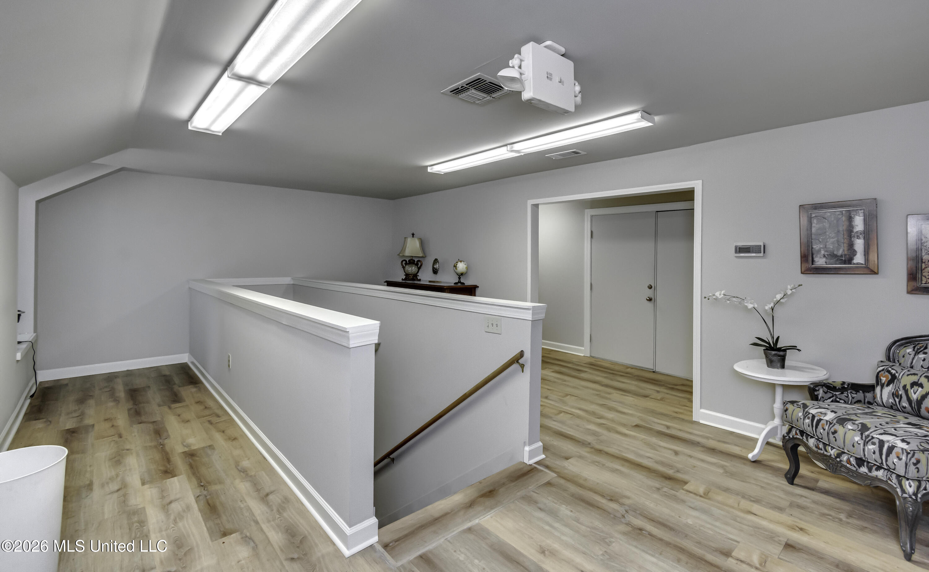 213 Katherine Property Photo 71