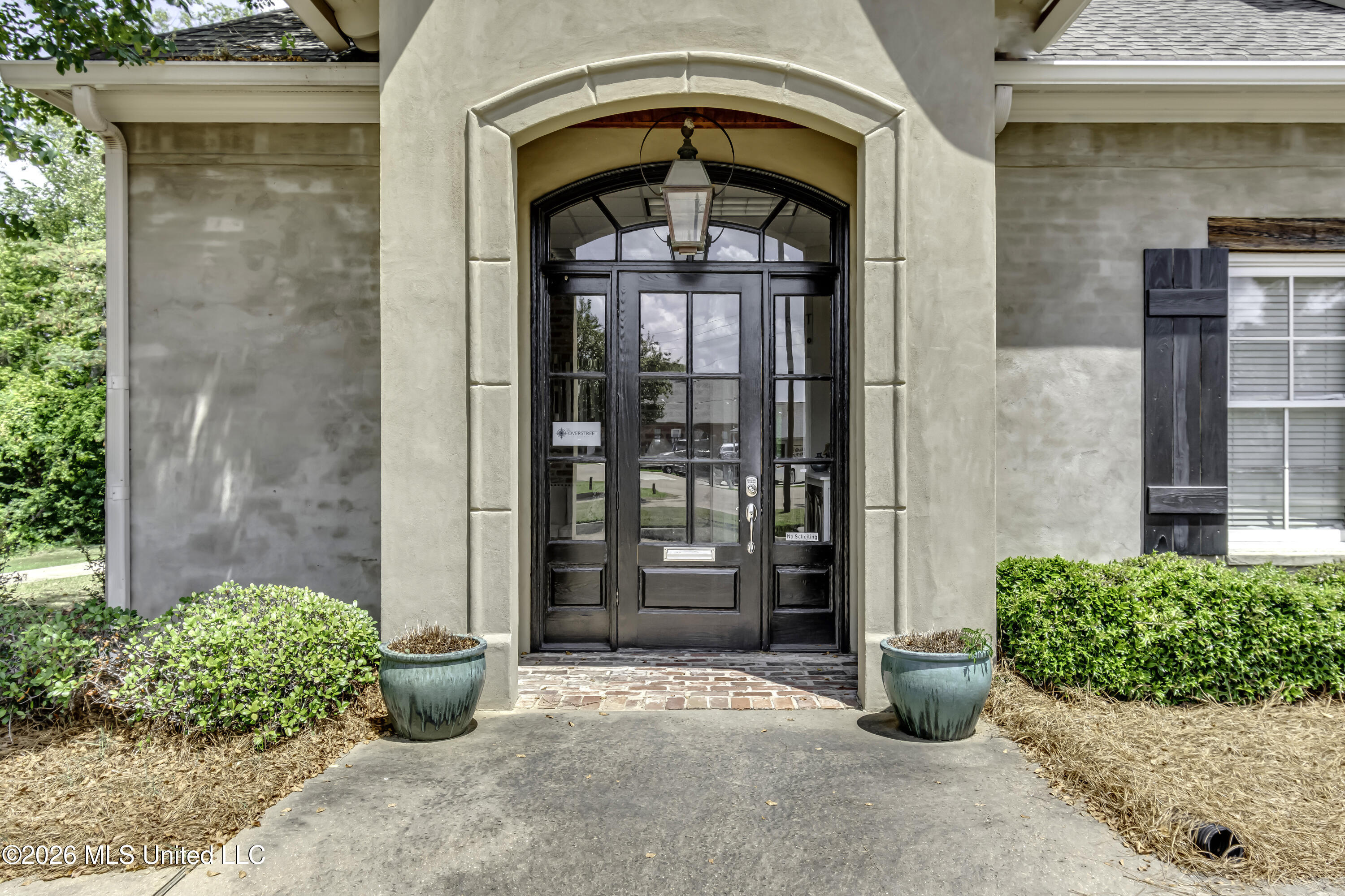 213 Katherine Property Photo 82