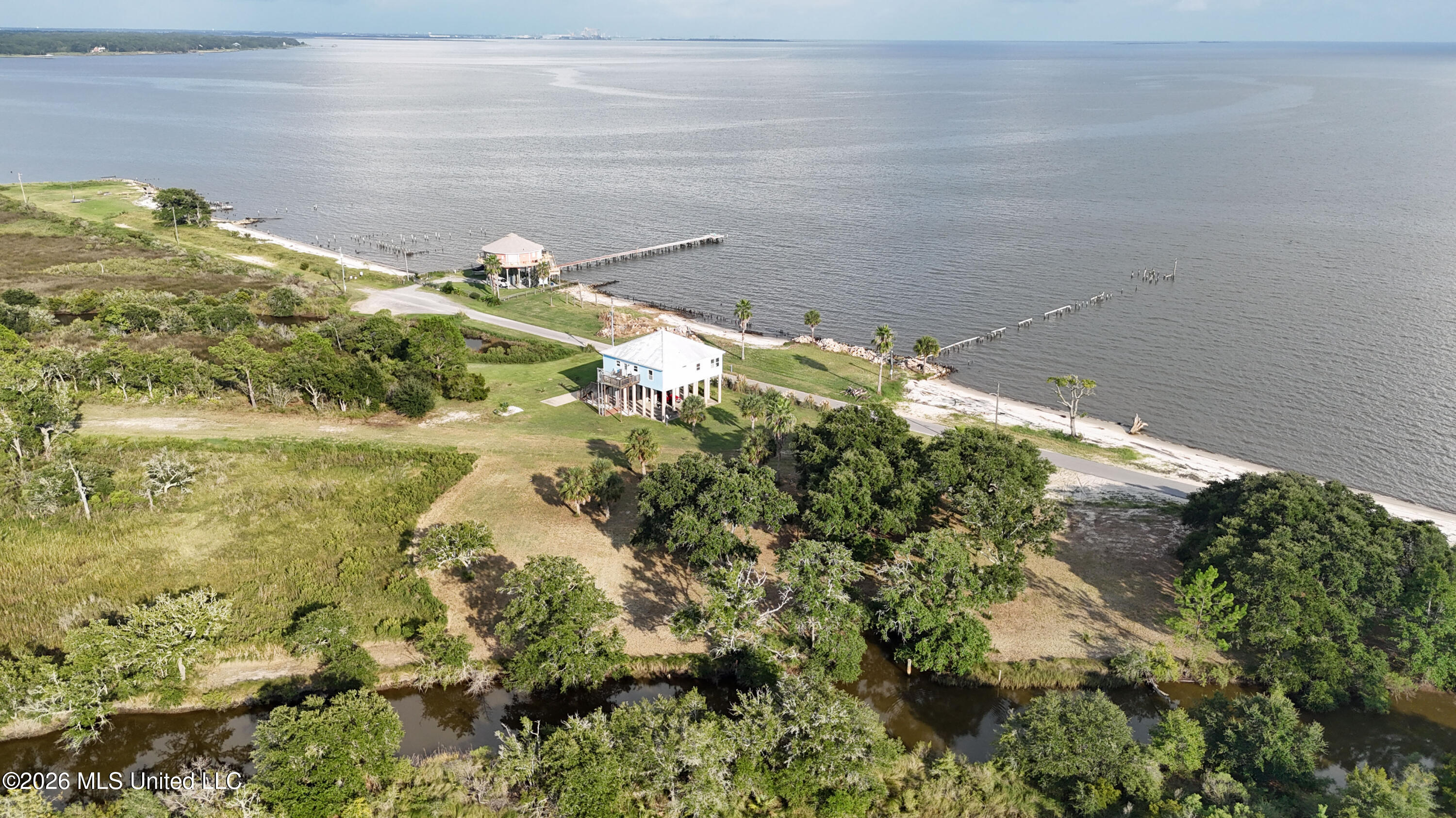 Beach Boulevard Property Photo 10
