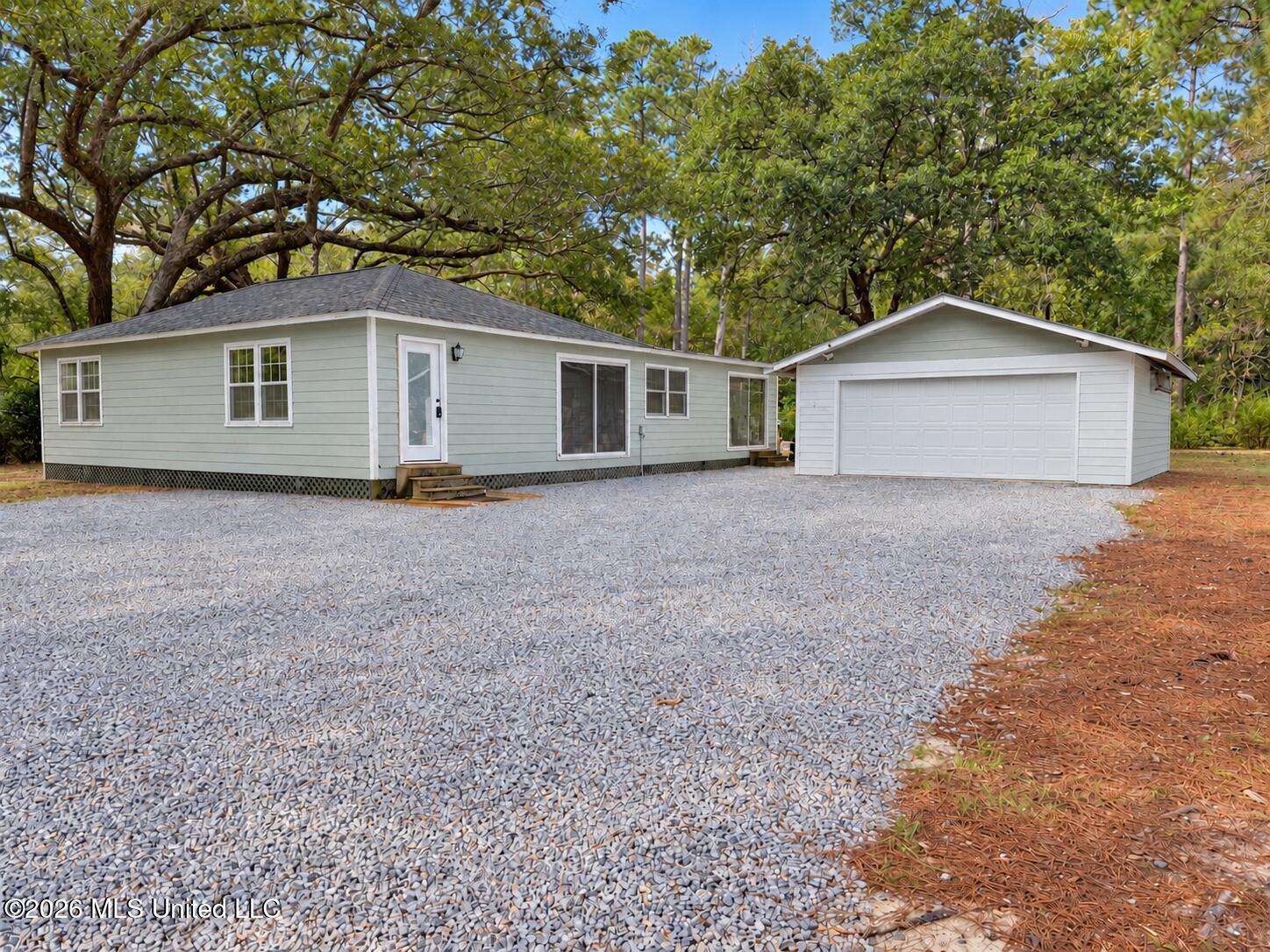 10117 Johns Bayou Road Property Photo 1