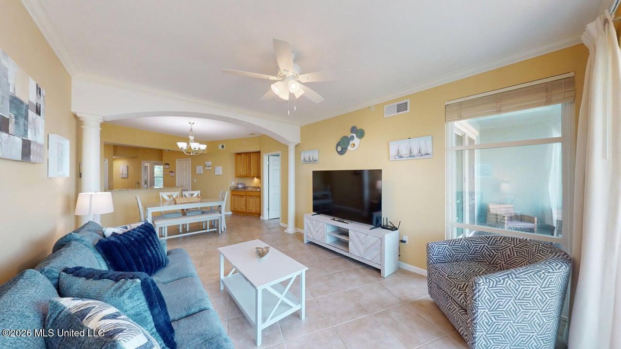 2228 Beach Drive Property Photo 4