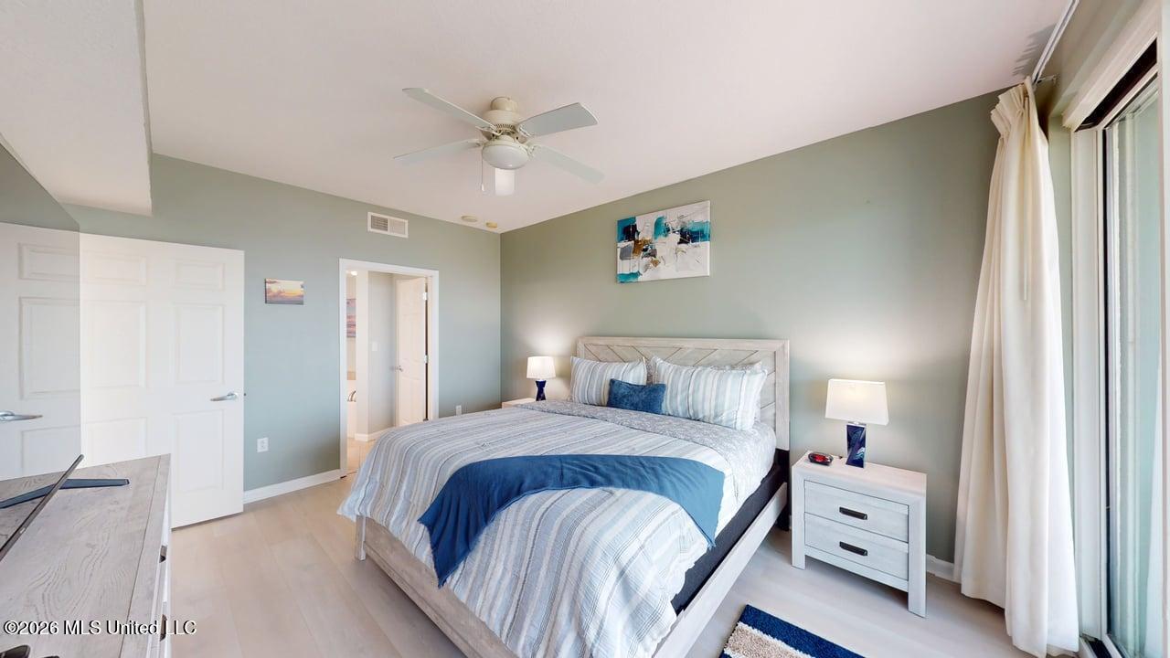 2228 Beach Drive Property Photo 14
