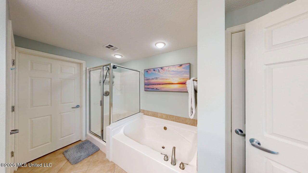2228 Beach Drive Property Photo 17