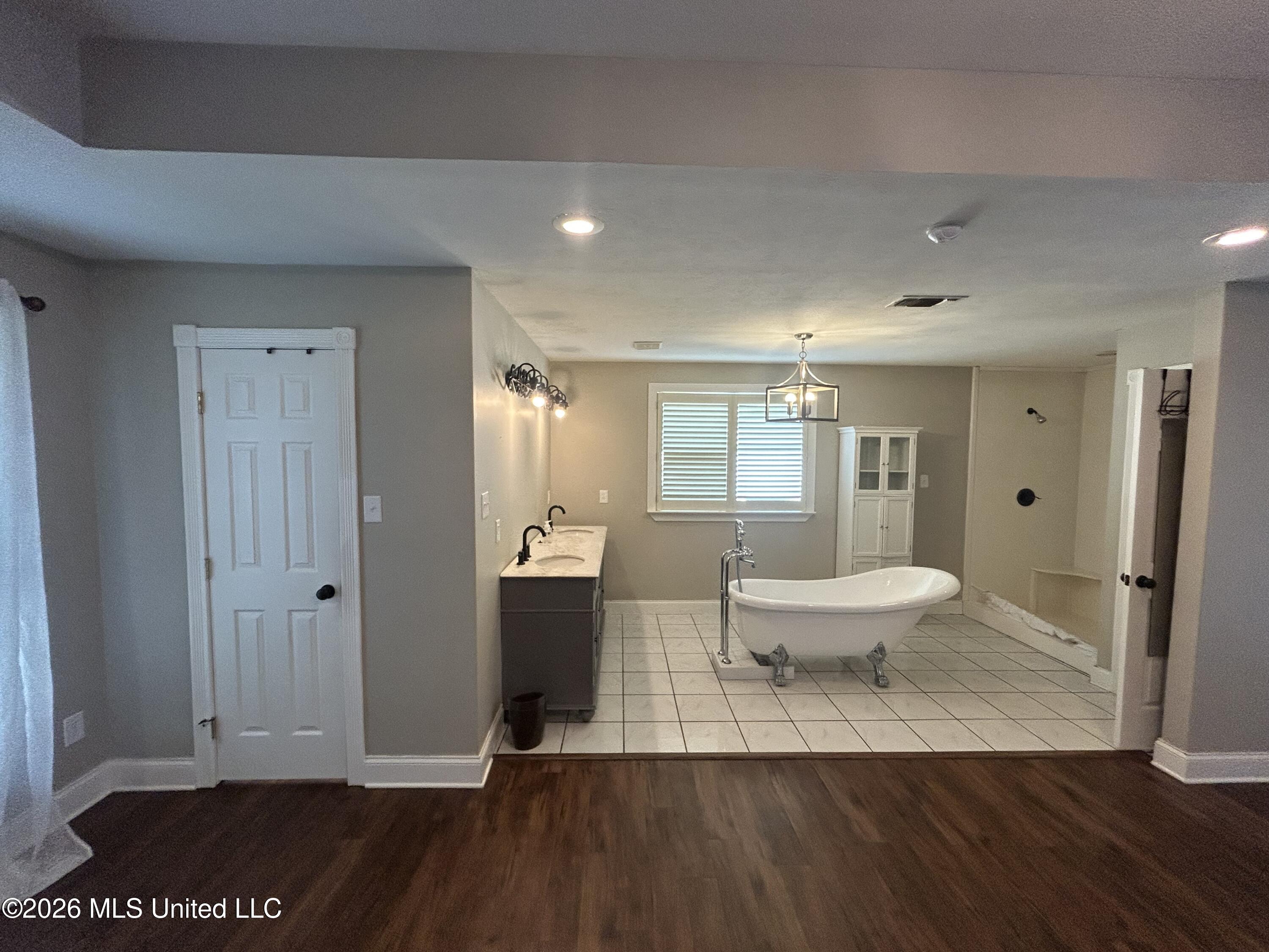 1113 Highway 98 Property Photo 18