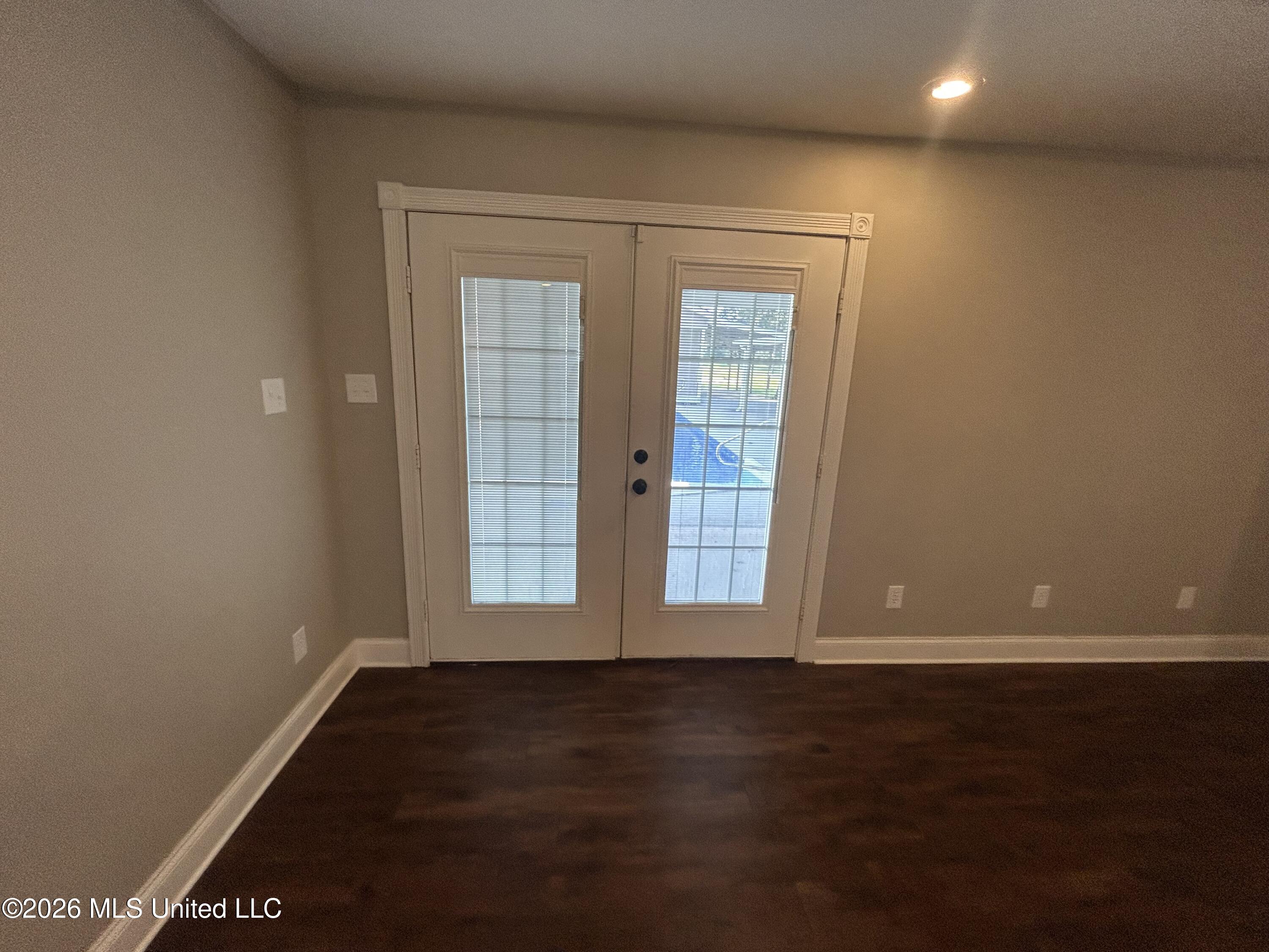 1113 Highway 98 Property Photo 24