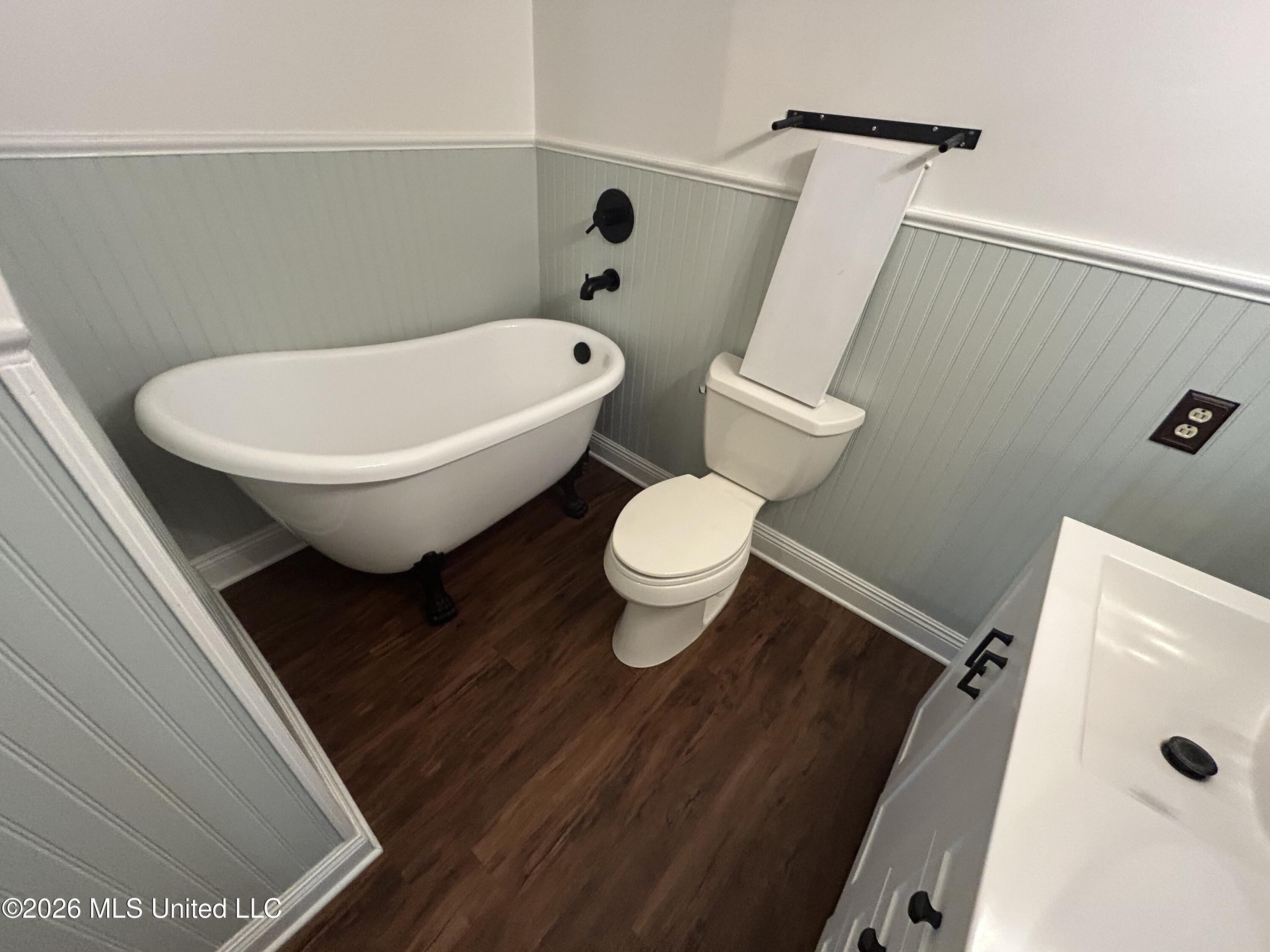 1113 Highway 98 Property Photo 25