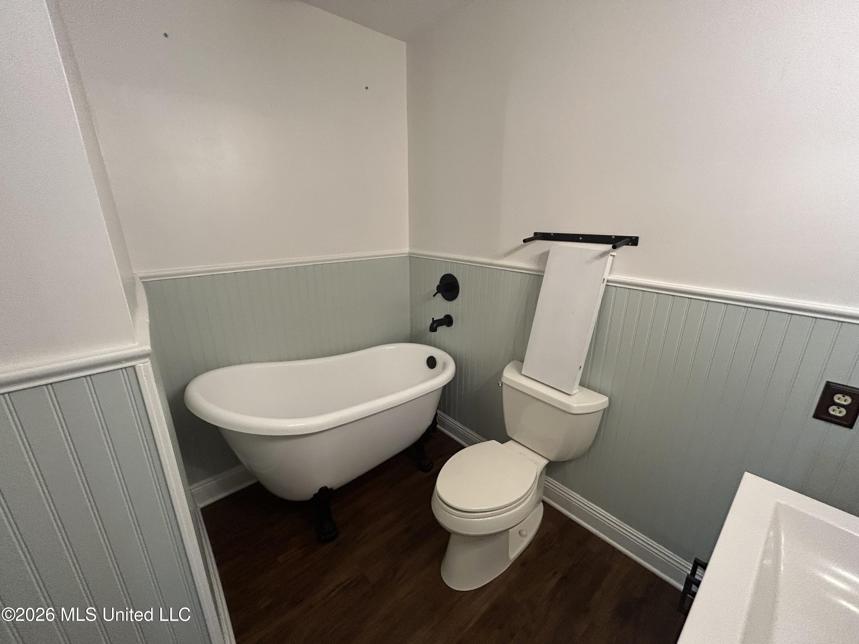 1113 Highway 98 Property Photo 31
