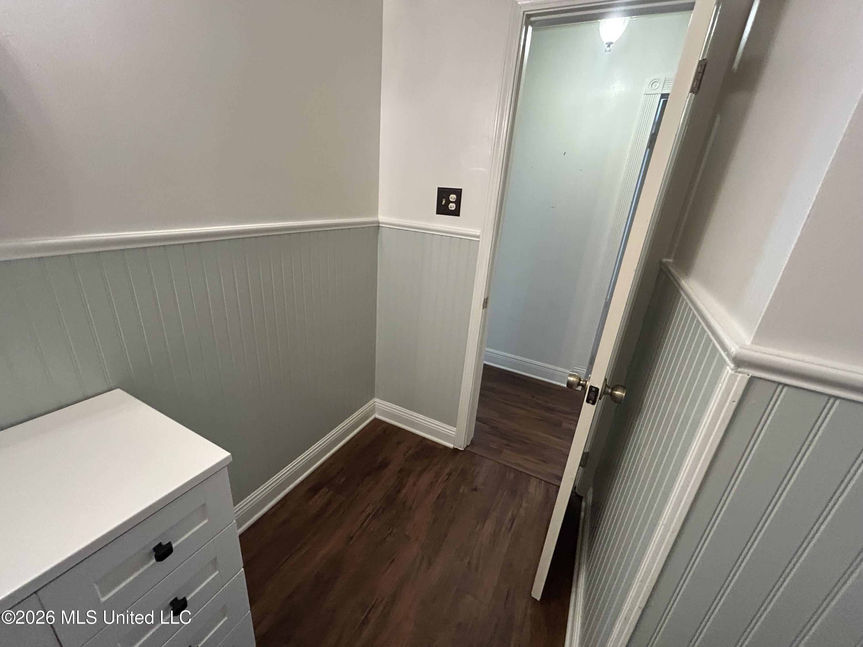 1113 Highway 98 Property Photo 33