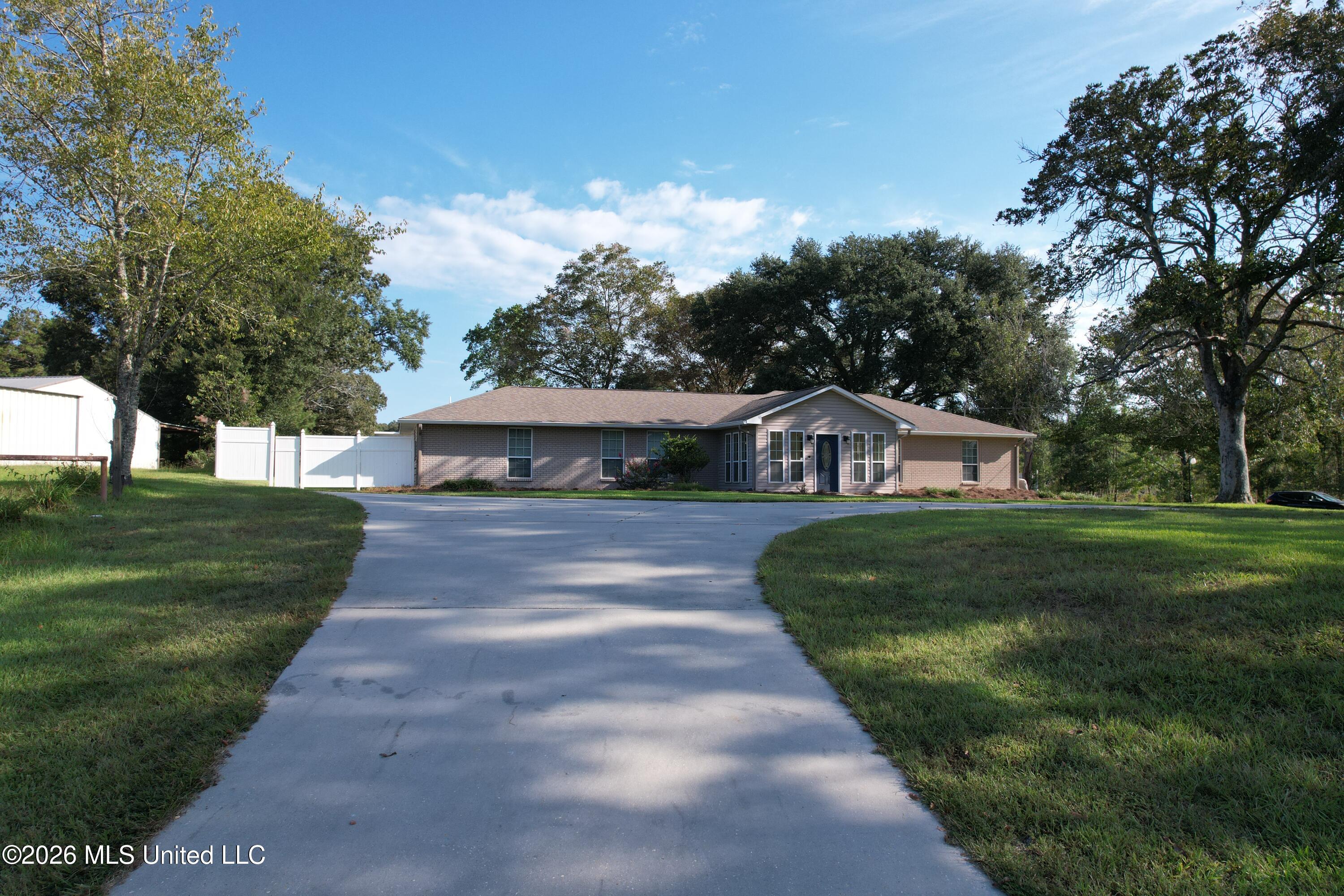 1113 Highway 98 Property Photo 54