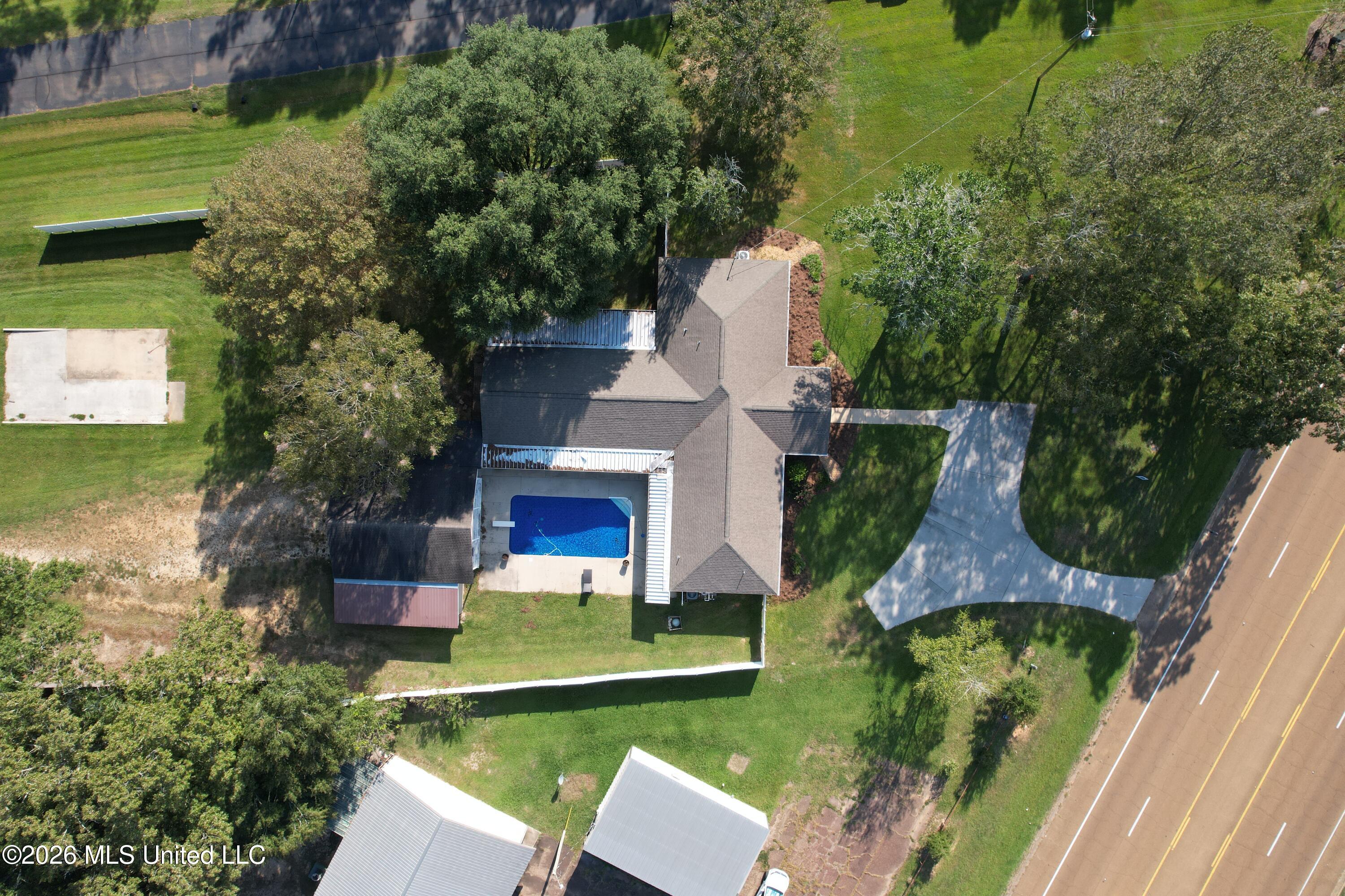 1113 Highway 98 Property Photo 57