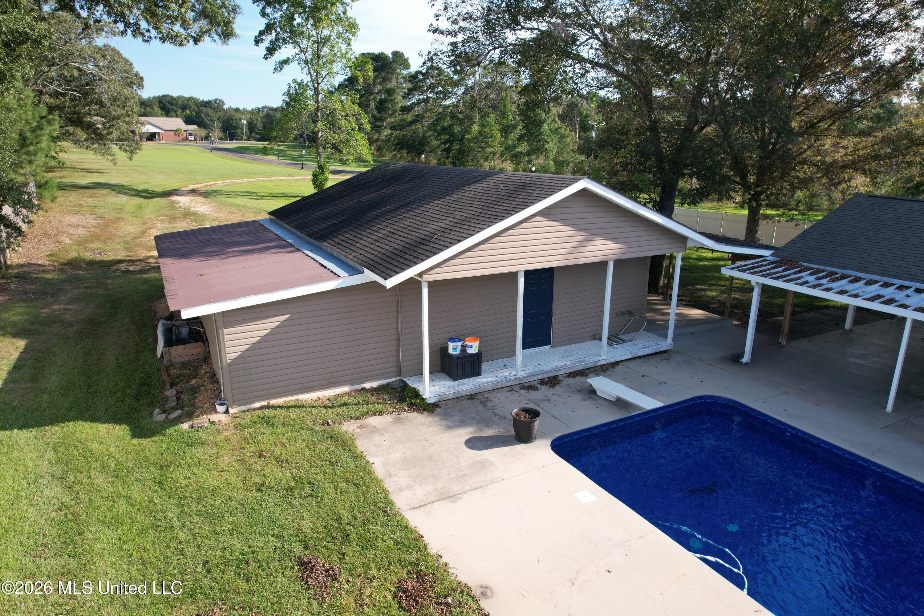 1113 Highway 98 Property Photo 61