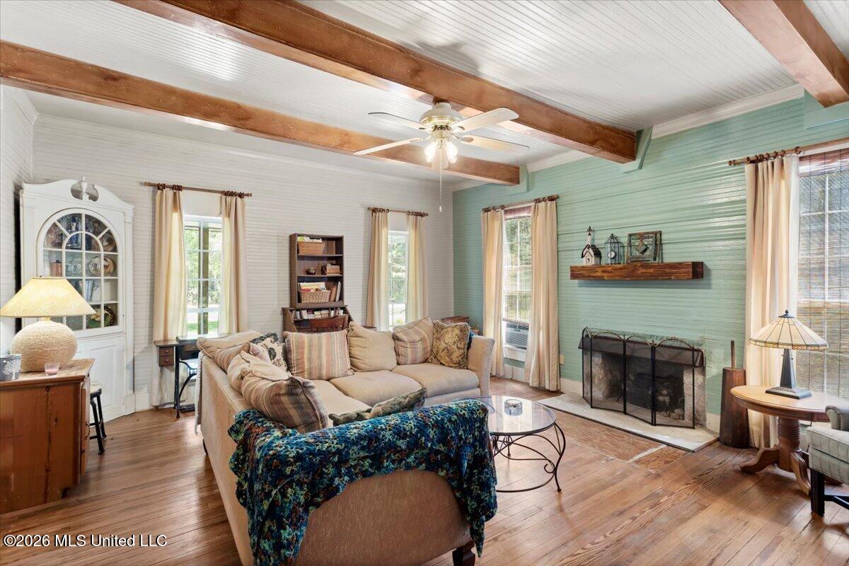 6240 Mississippi 567 Property Photo 3