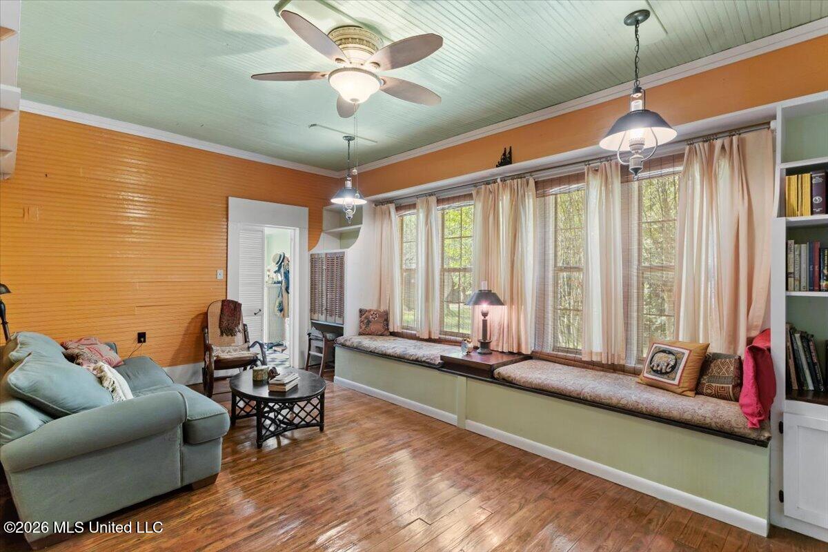 6240 Mississippi 567 Property Photo 8