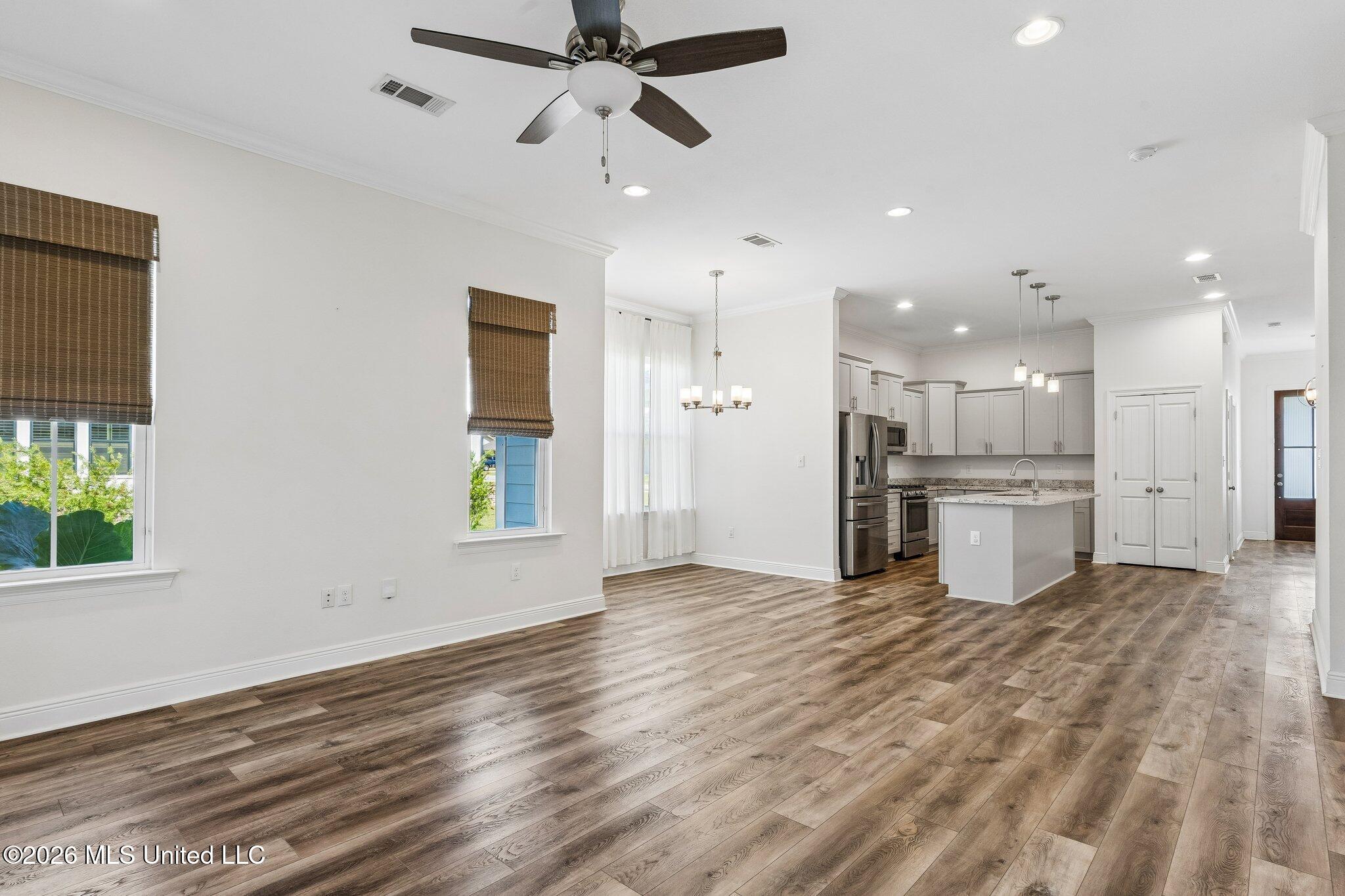 215 White Harbor Road Property Photo 13