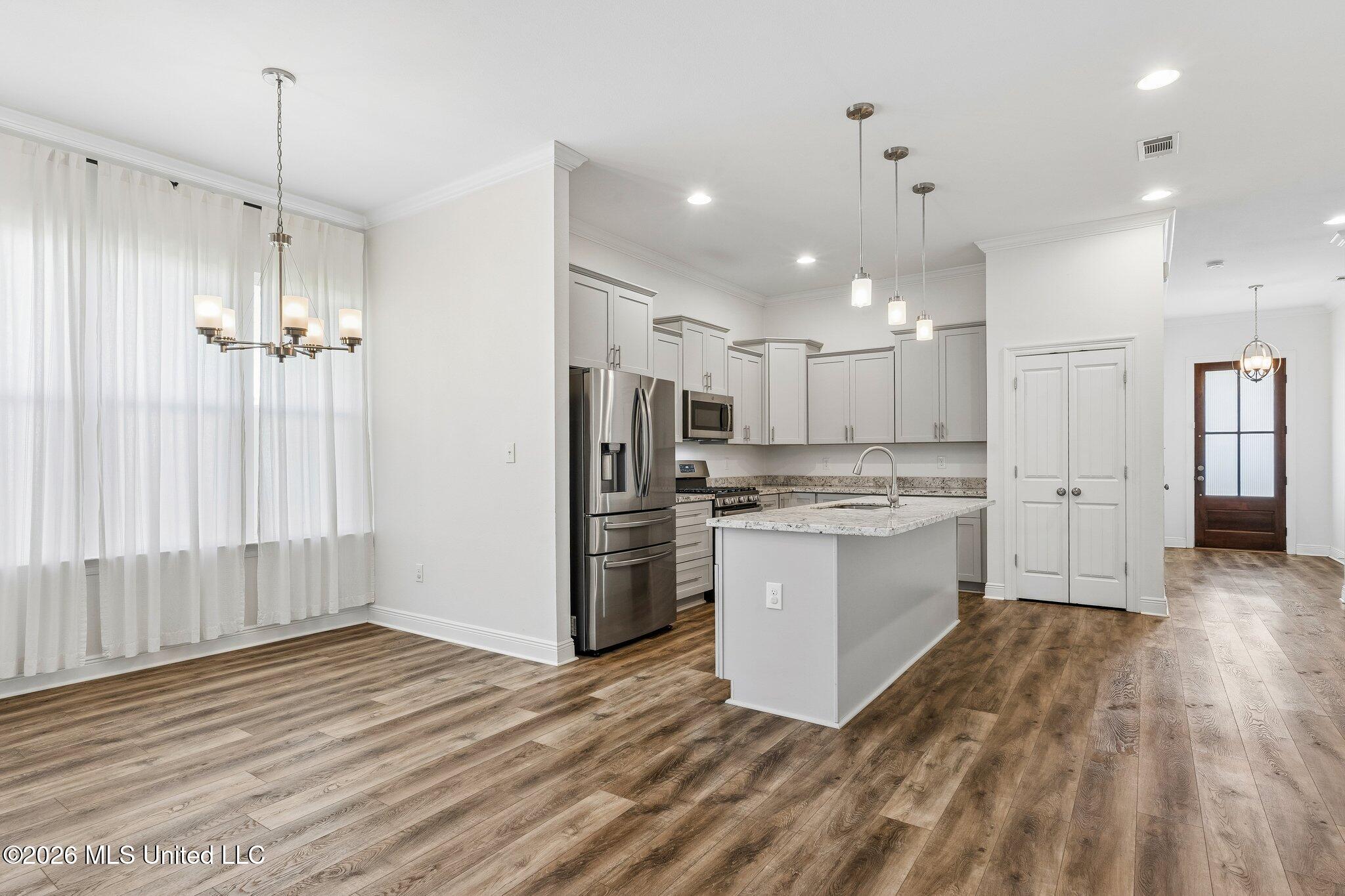 215 White Harbor Road Property Photo 16