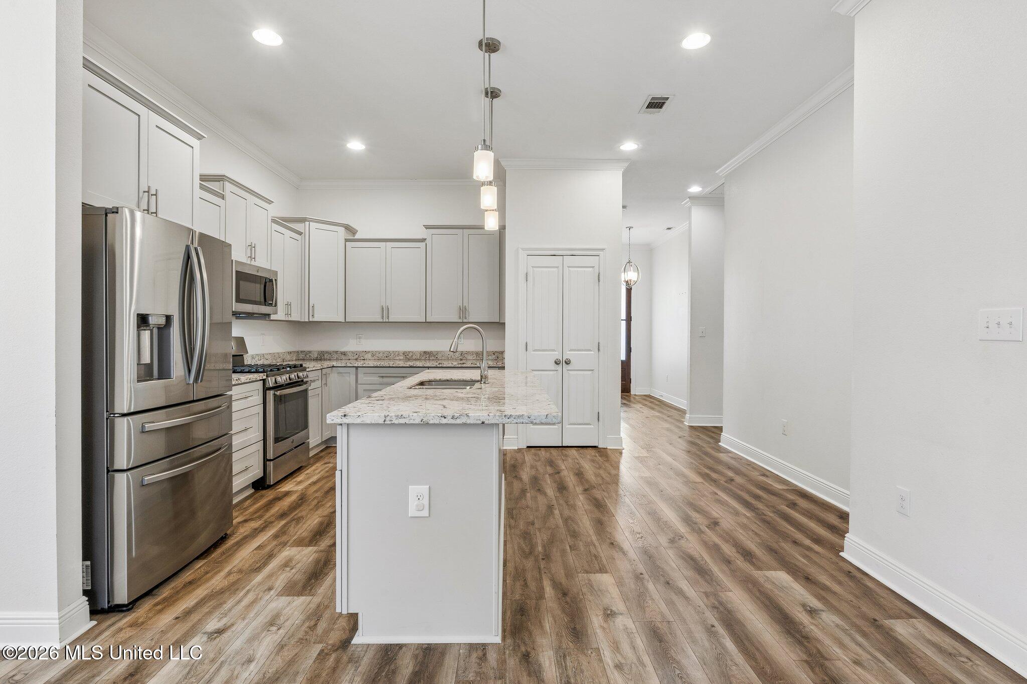 215 White Harbor Road Property Photo 17