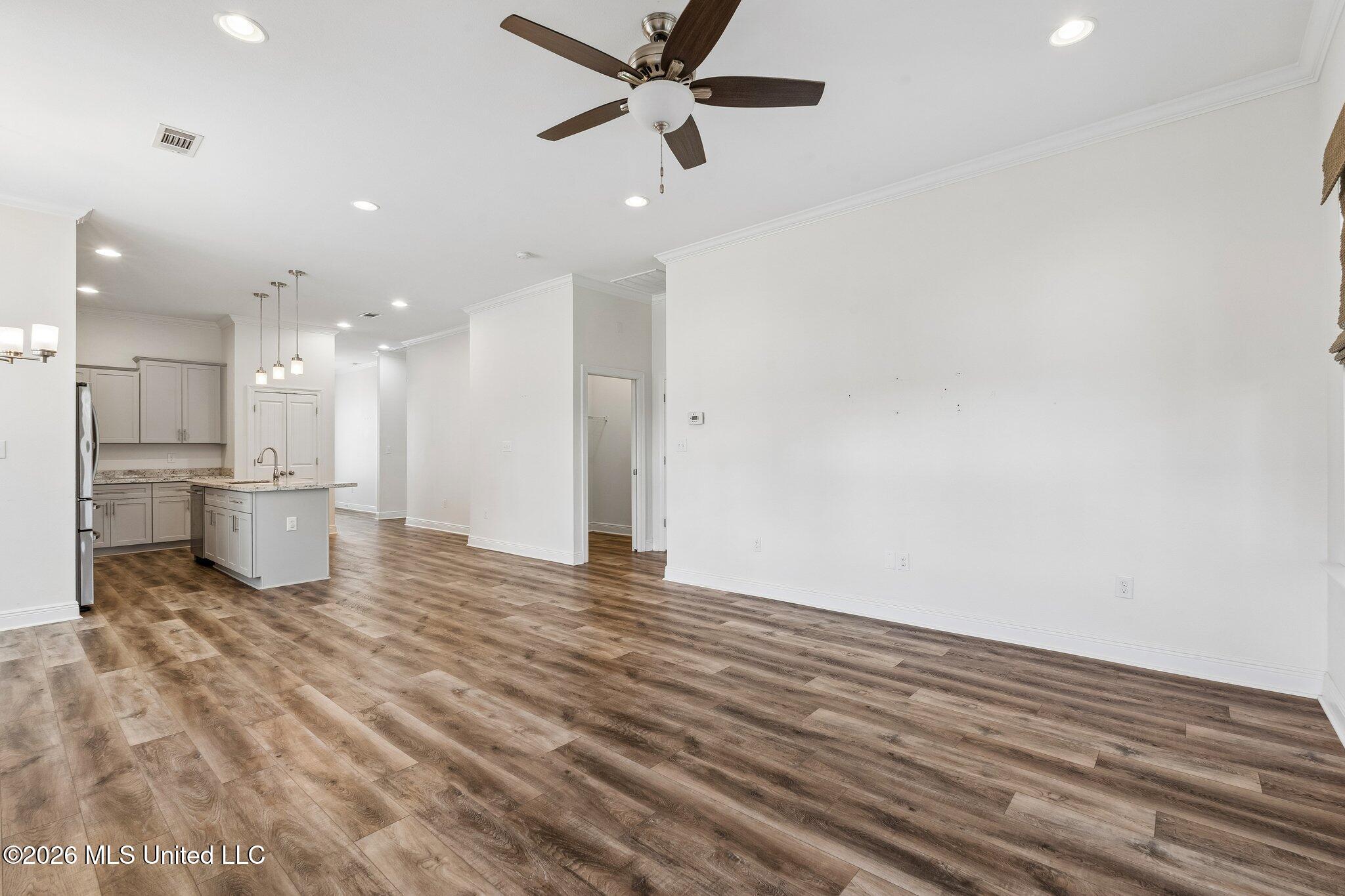 215 White Harbor Road Property Photo 19