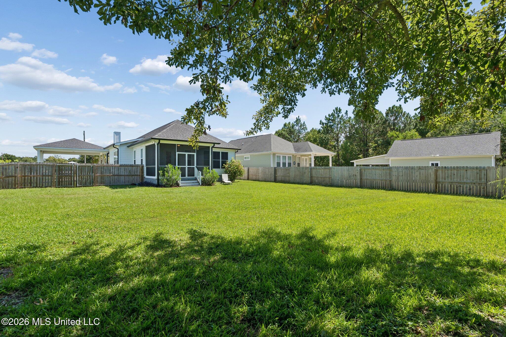 215 White Harbor Road Property Photo 31