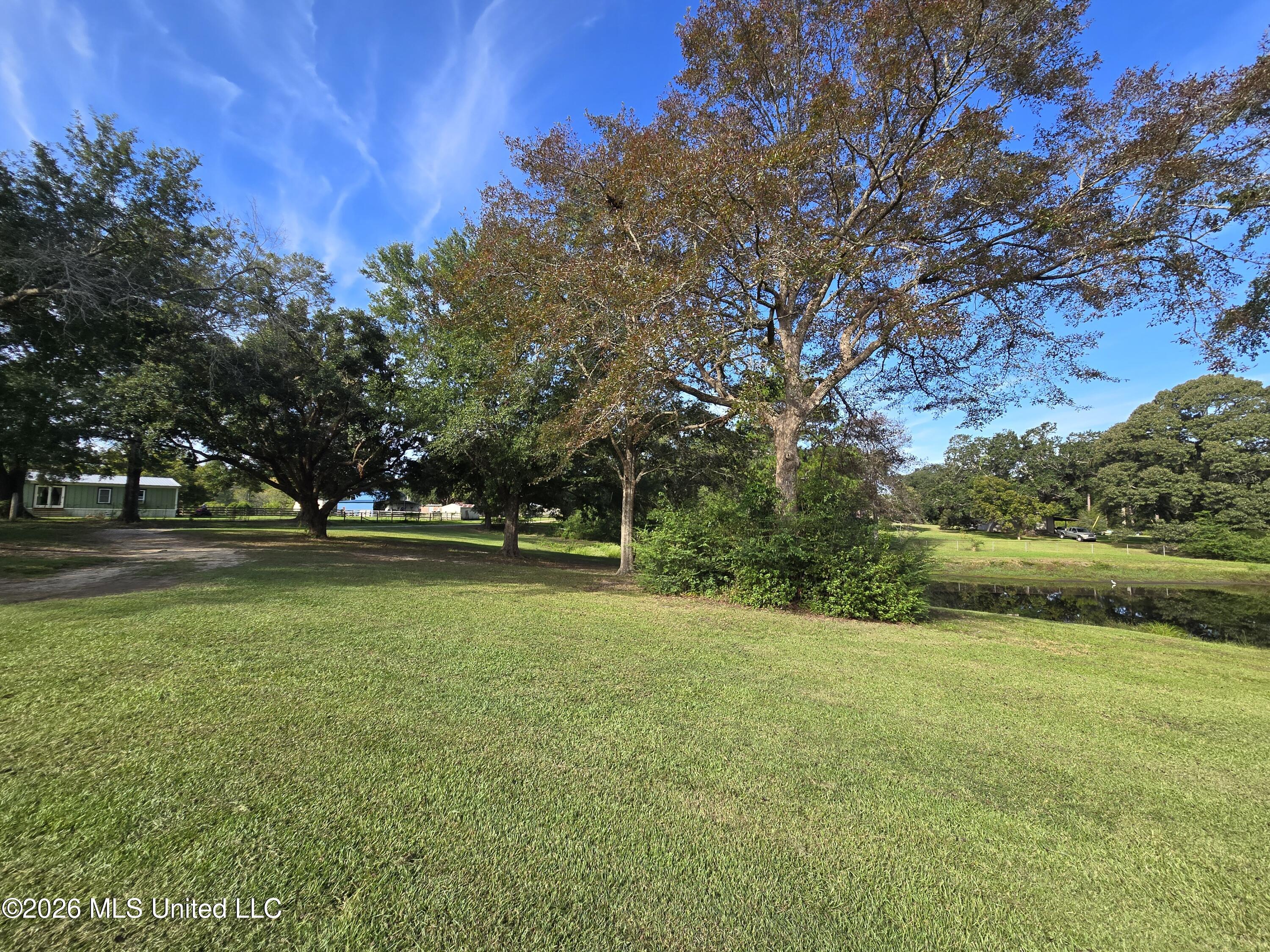 8112 Road 529 Property Photo 14