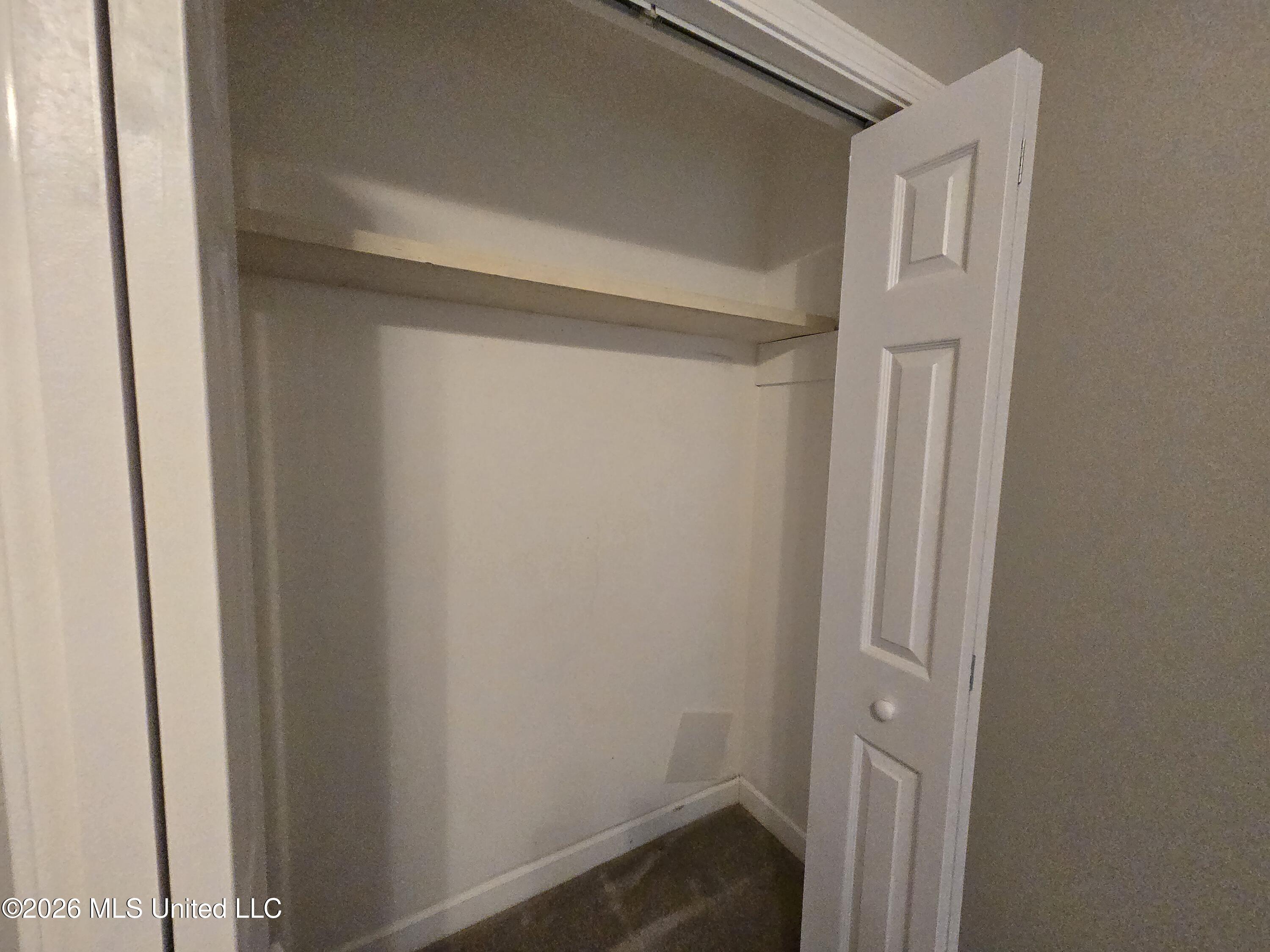 8112 Road 529 Property Photo 16