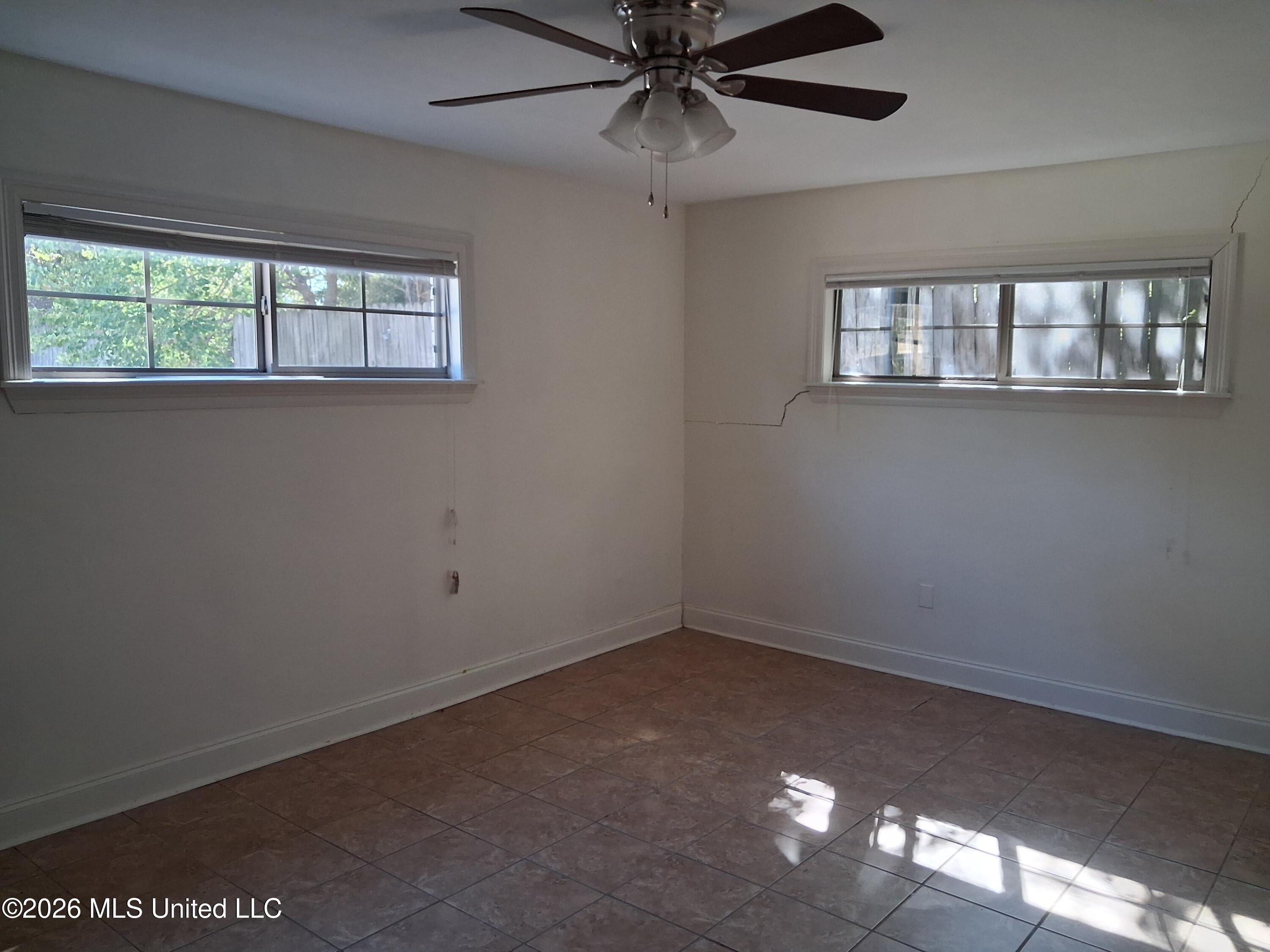 502 Dorsett Drive Property Photo 14