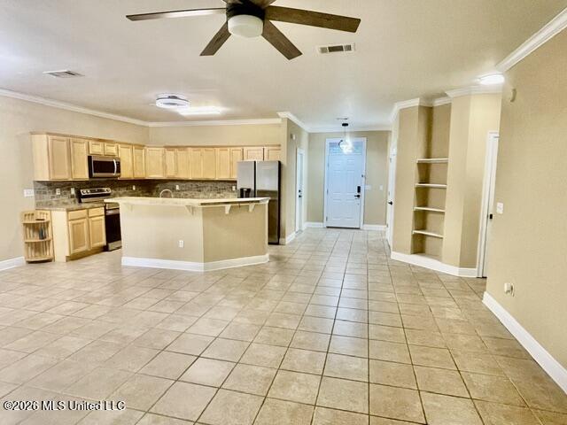 913 Park Row Avenue Property Photo 8