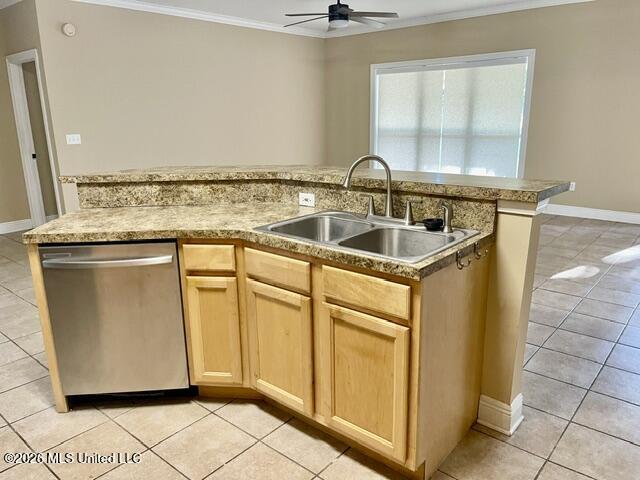 913 Park Row Avenue Property Photo 15