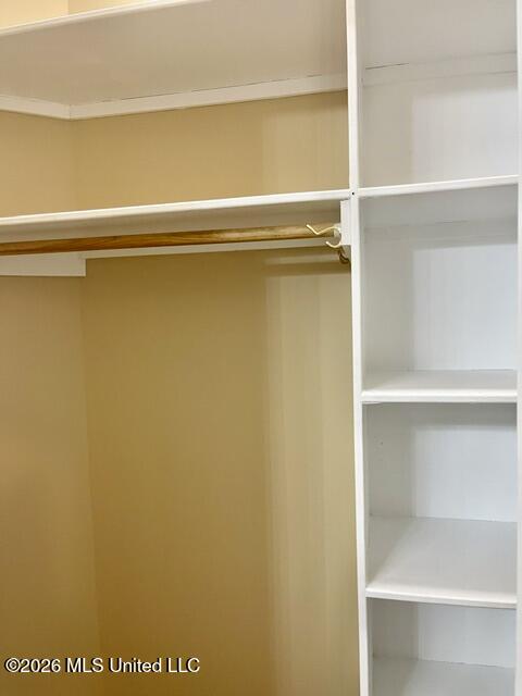 913 Park Row Avenue Property Photo 22