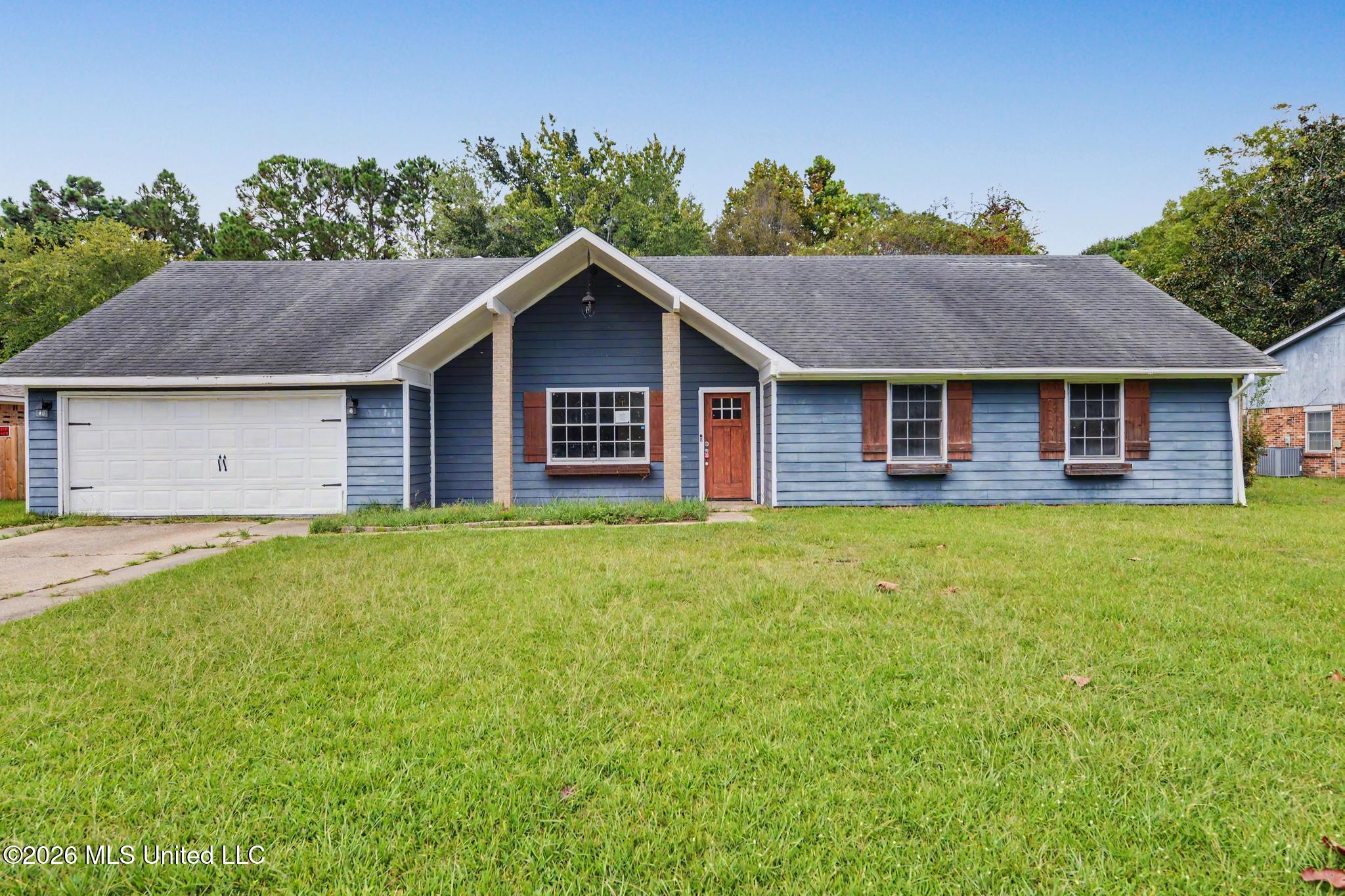 2208 Lewis Gate Drive Property Photo 1