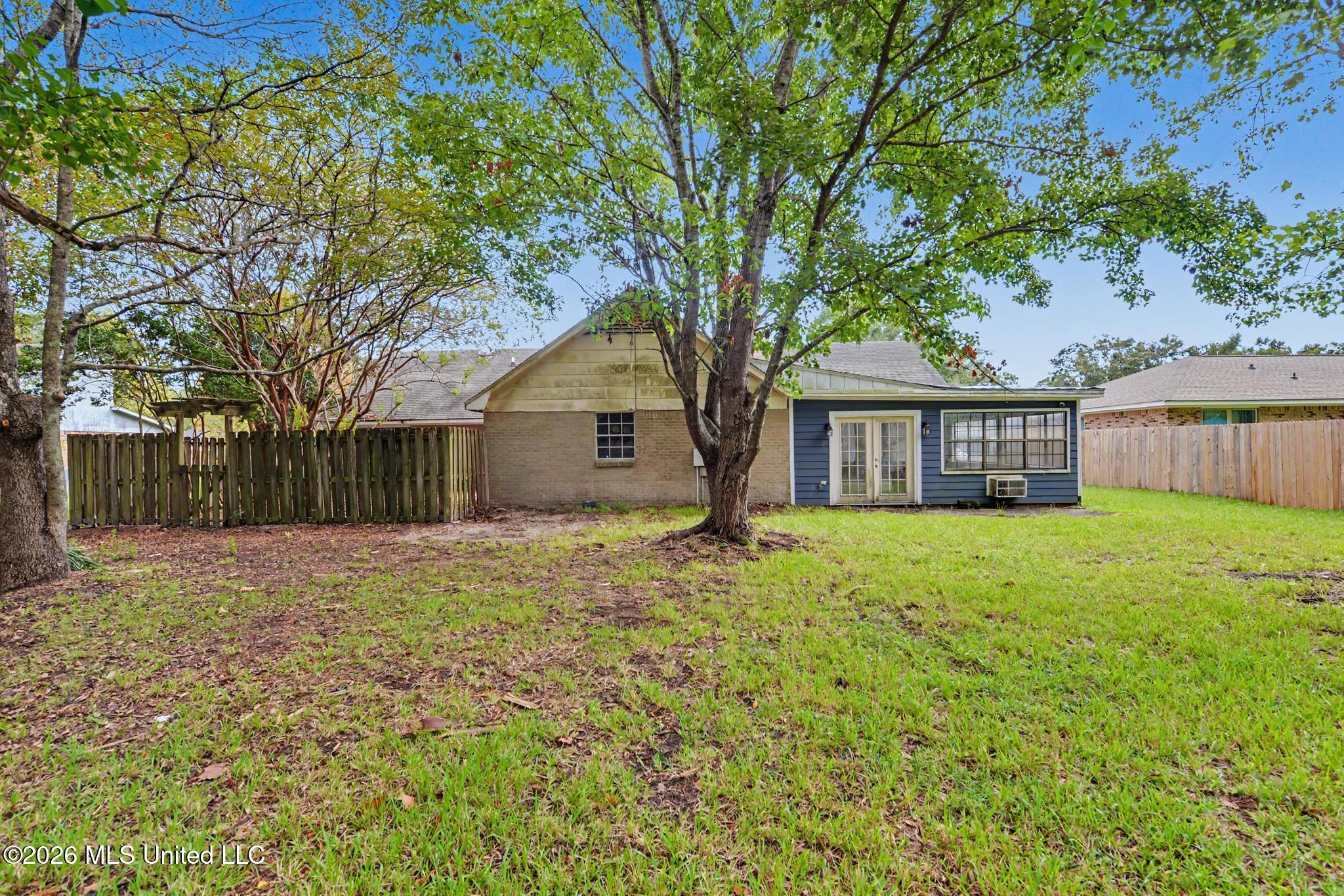 2208 Lewis Gate Drive Property Photo 22