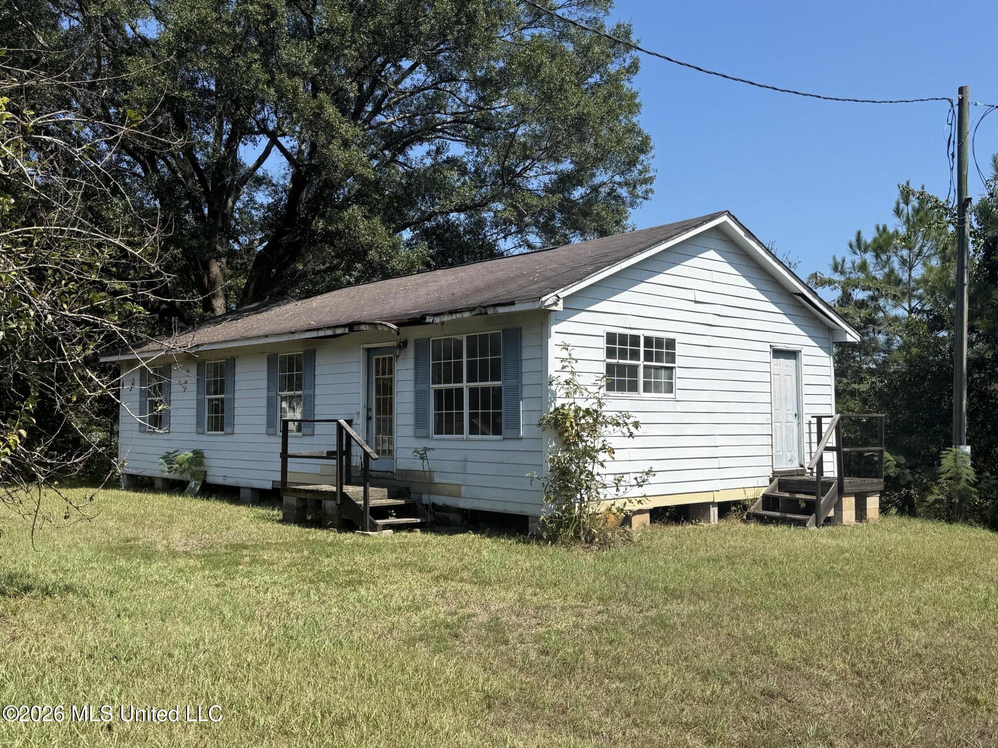 5072 S Highway 13 Property Photo 6
