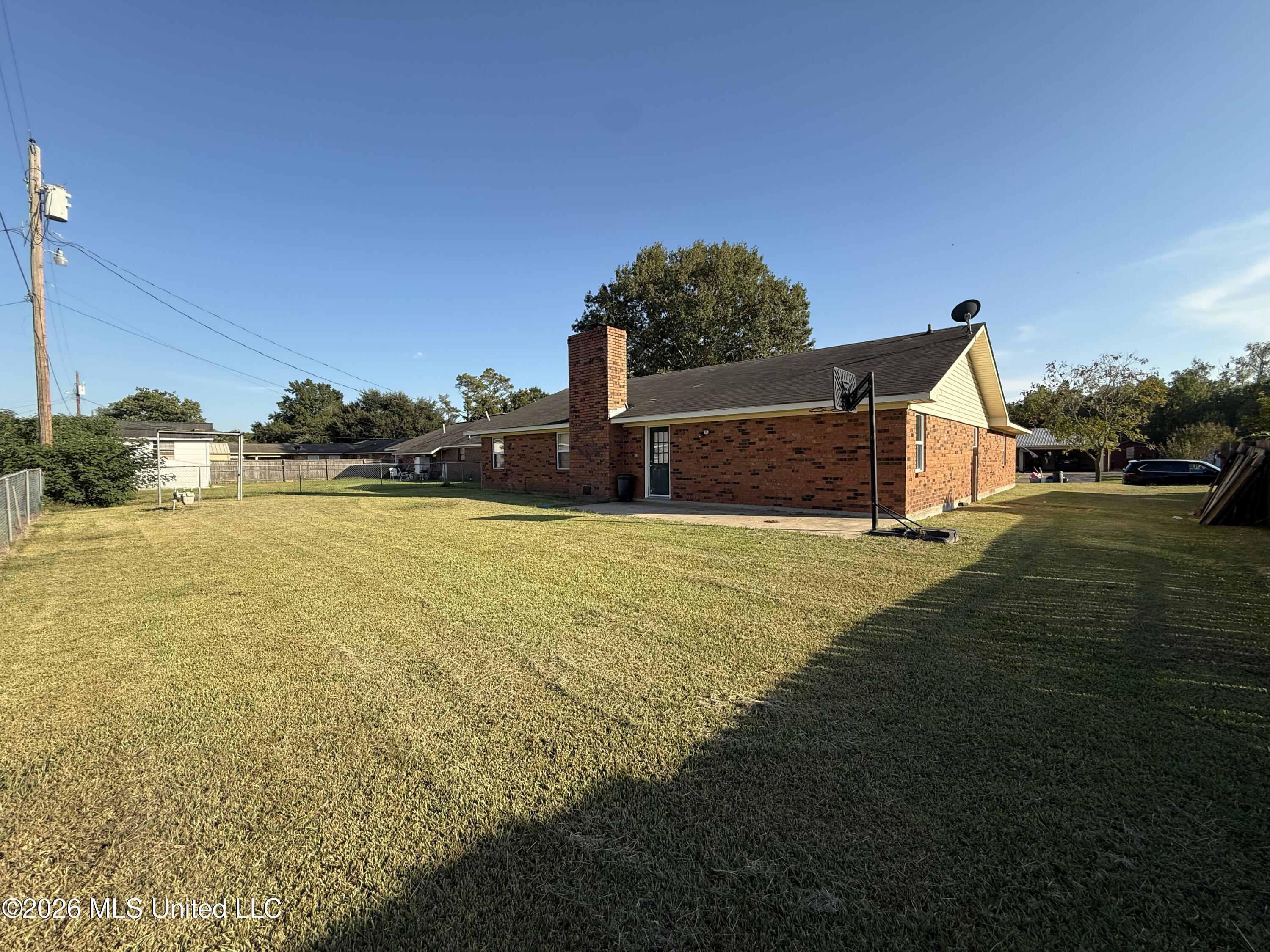 111 Miranda Drive Property Photo 17
