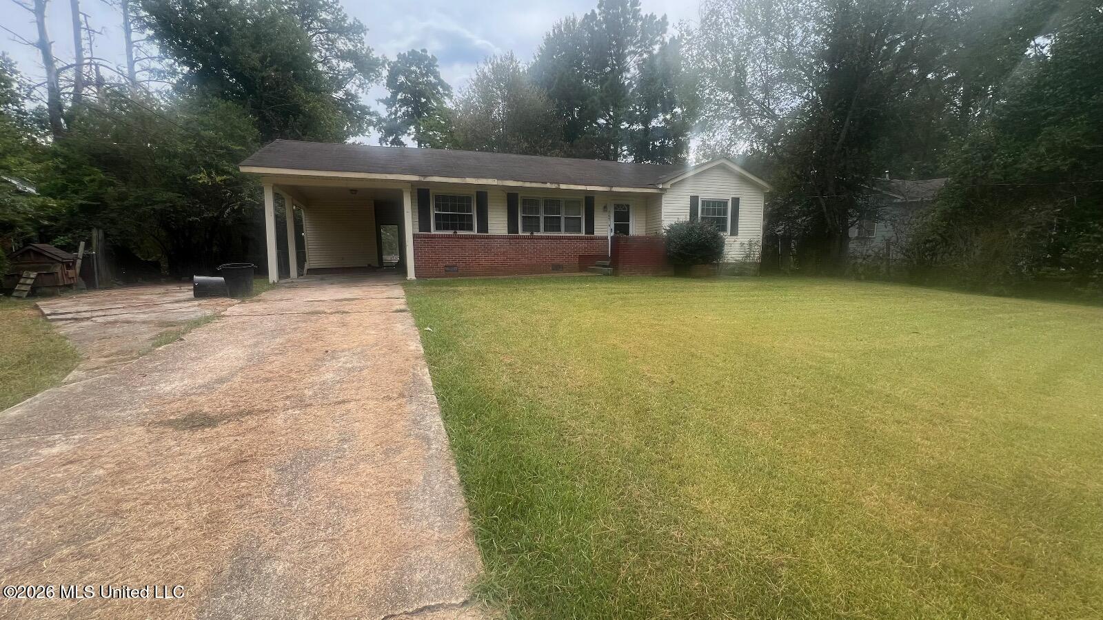 757 Dorgan Street Property Photo 2