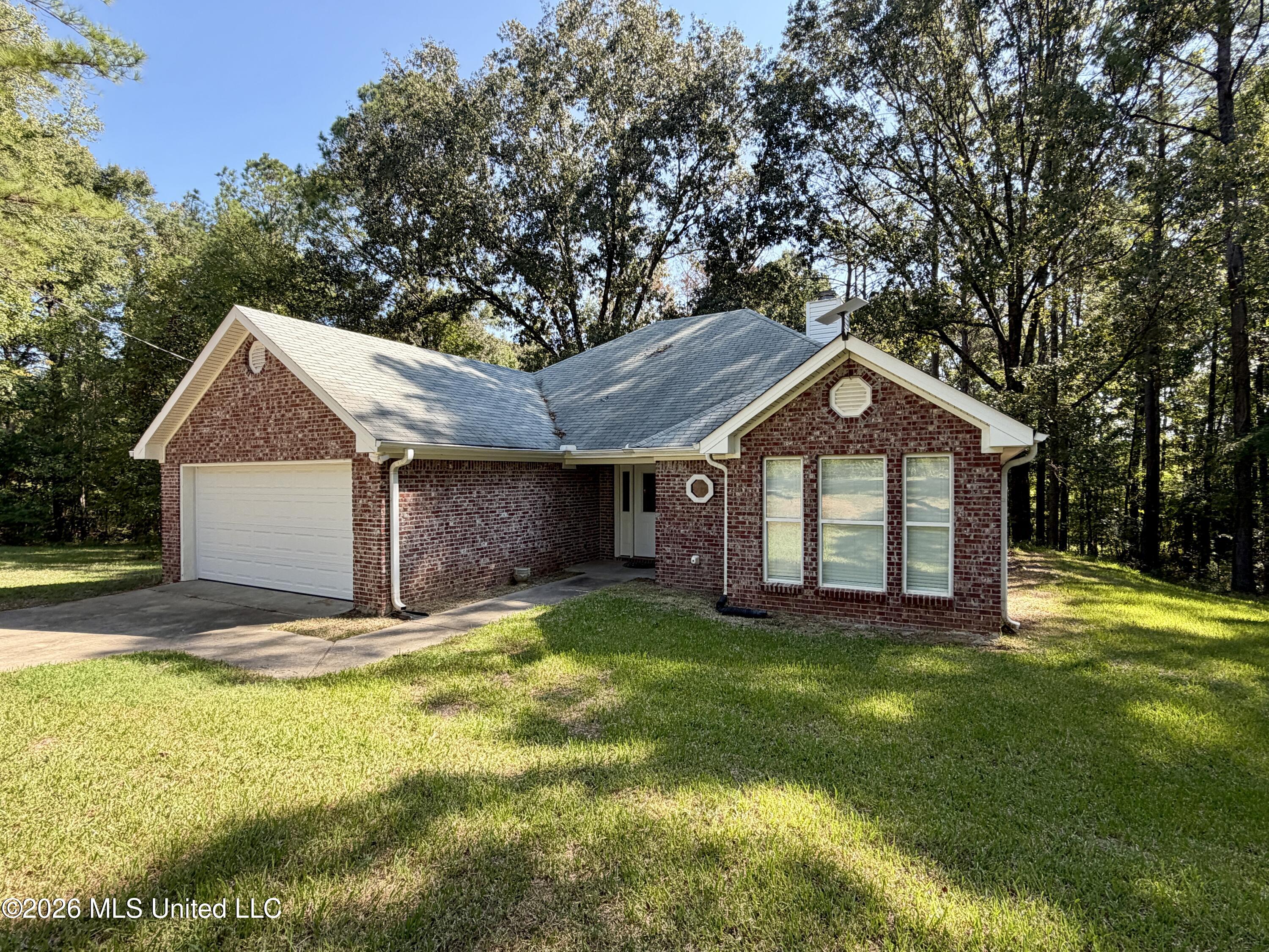 1245 John Warren Road Property Photo 2