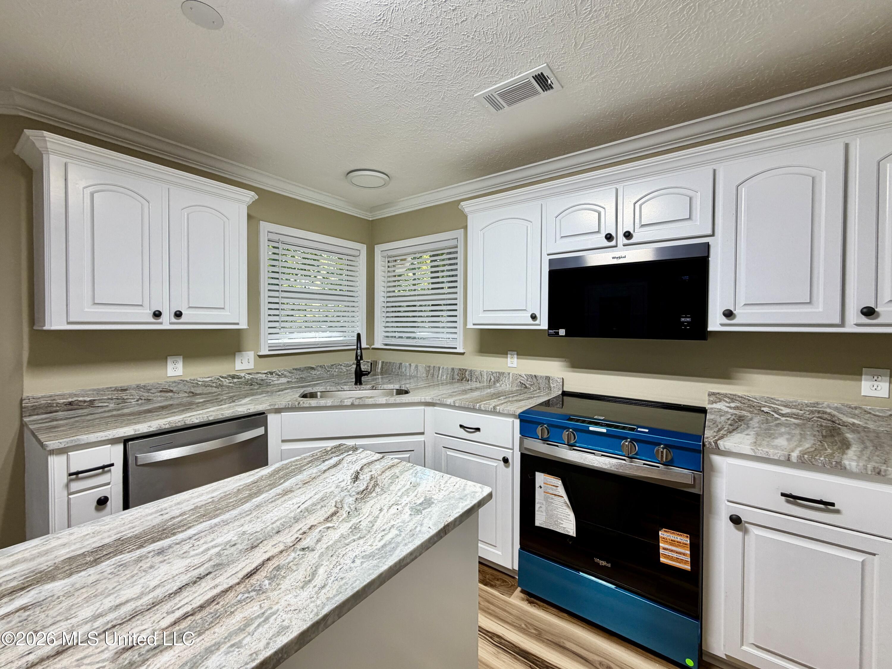 1245 John Warren Road Property Photo 14